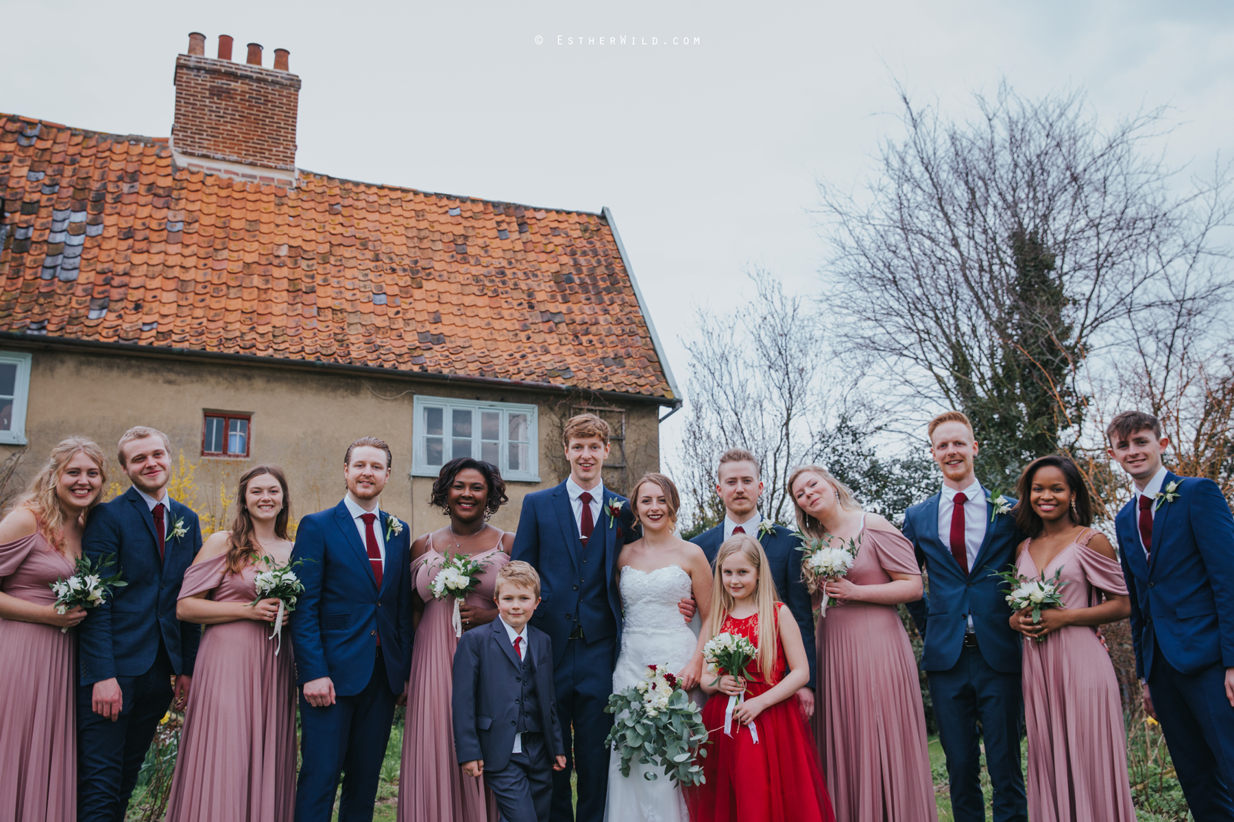 Glebe_Farm_Barn_Rustic_Norfolk_Wedding_Esther_Wild_Photographer_Copyright_IMG_1977.jpg