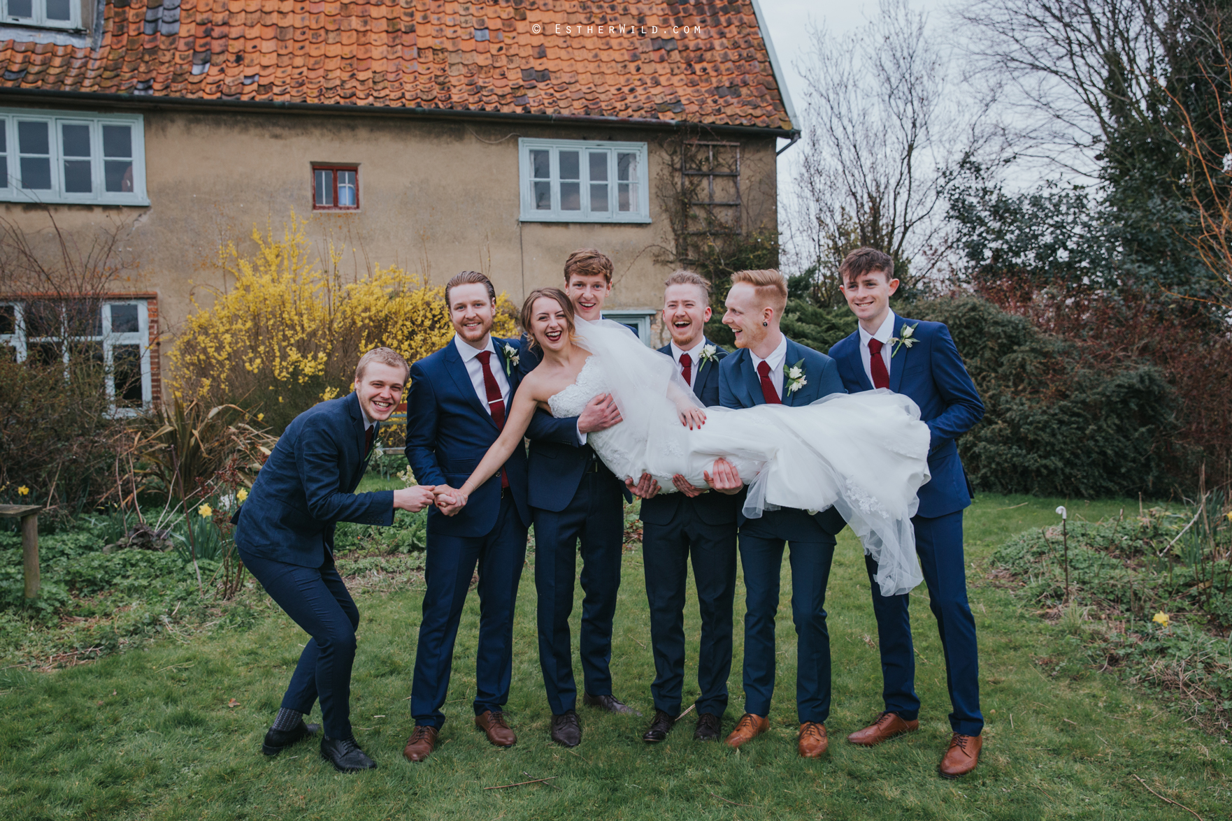 Glebe_Farm_Barn_Rustic_Norfolk_Wedding_Esther_Wild_Photographer_Copyright_IMG_2012.jpg