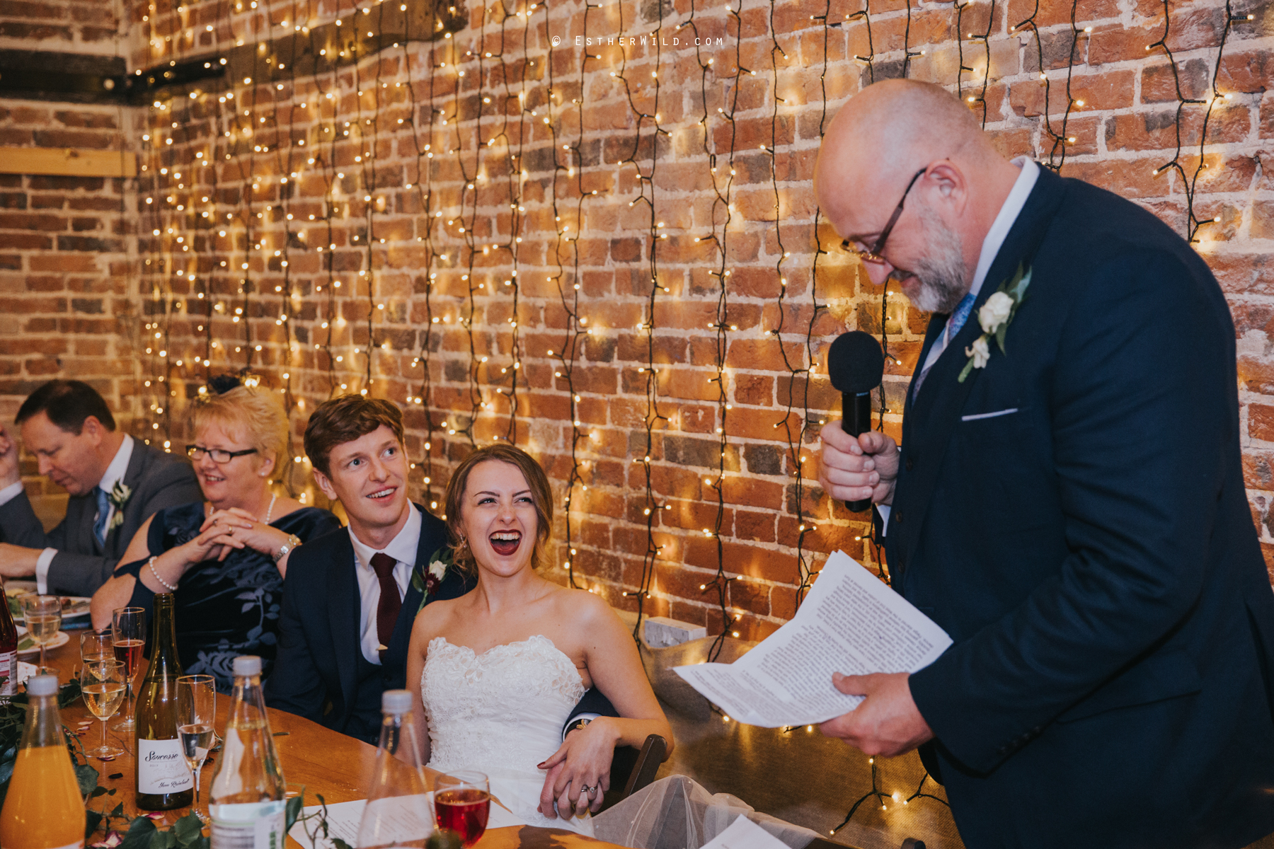 Glebe_Farm_Barn_Rustic_Norfolk_Wedding_Esther_Wild_Photographer_Copyright_IMG_2328.jpg