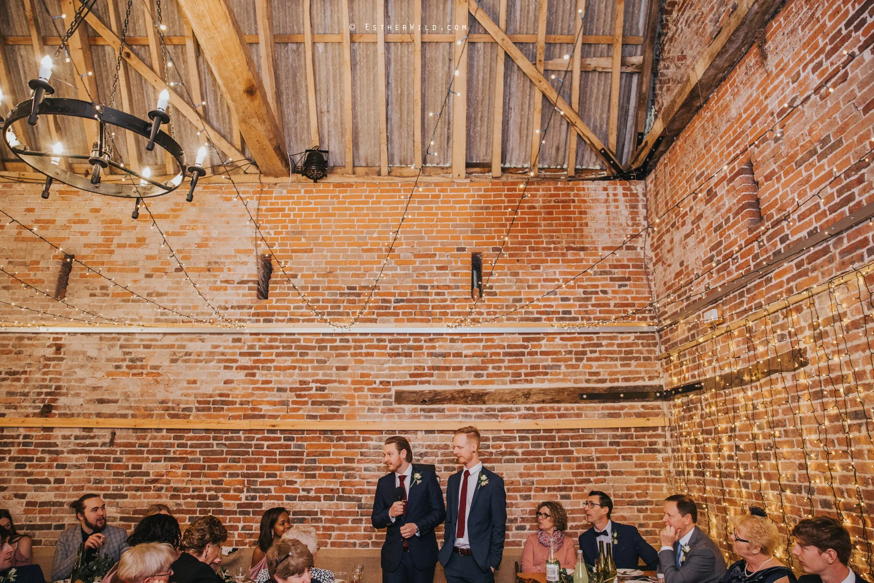 Glebe_Farm_Barn_Rustic_Norfolk_Wedding_Esther_Wild_Photographer_Copyright_IMG_2446.jpg