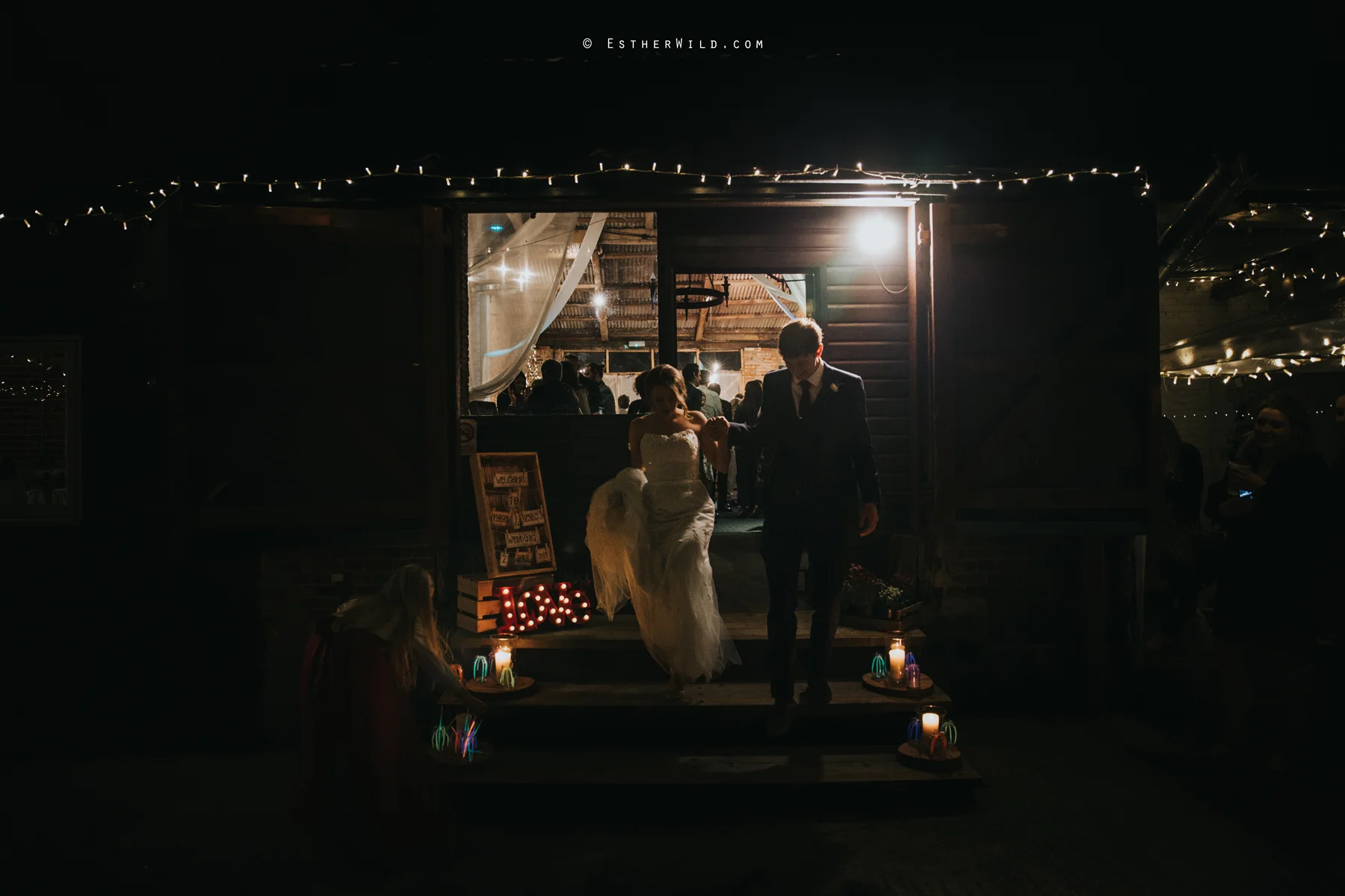 Glebe_Farm_Barn_Rustic_Norfolk_Wedding_Esther_Wild_Photographer_Copyright_IMG_3260.jpg