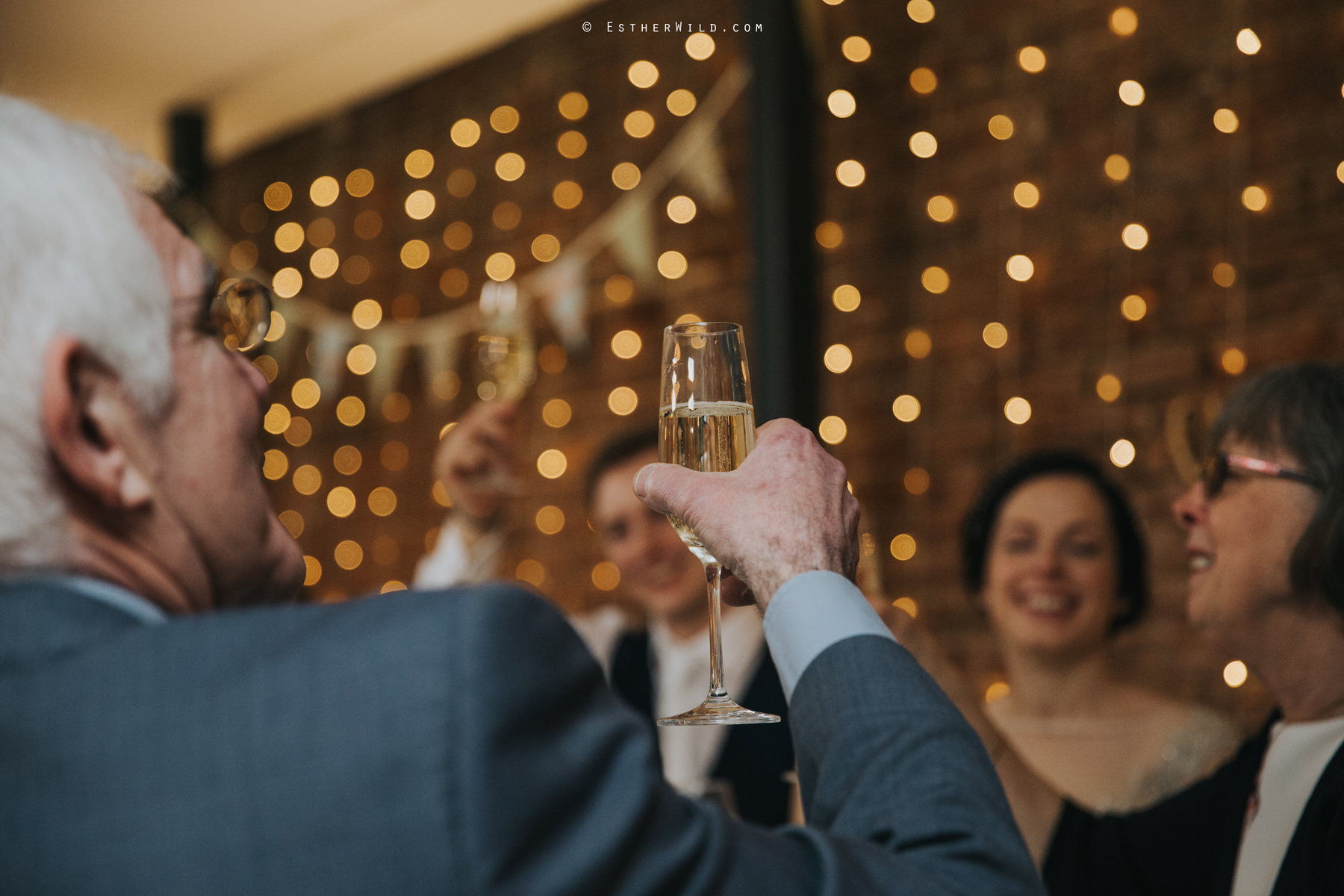 Norfolk_Mead_Hotel_Norwich_Wedding_Esther_Wild_Photographer_Copyright_IMG_2096.jpg