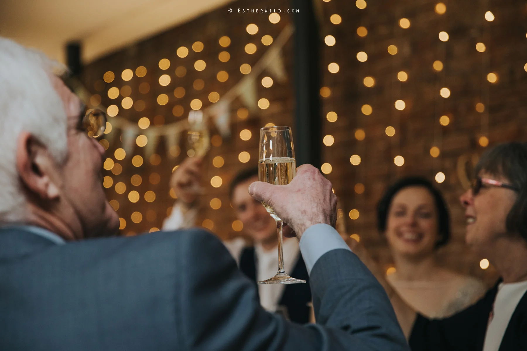 Norfolk_Mead_Hotel_Norwich_Wedding_Esther_Wild_Photographer_Copyright_IMG_2096.jpg