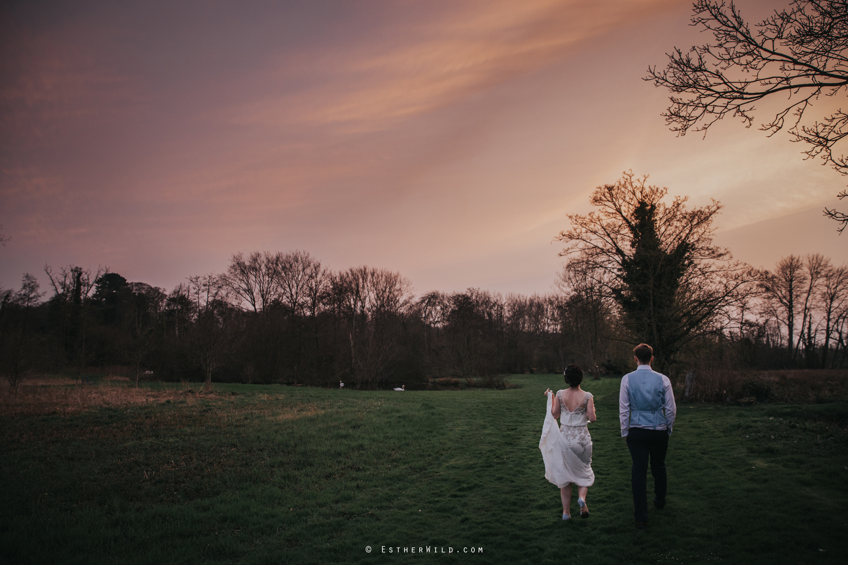 Norfolk_Mead_Hotel_Norwich_Wedding_Esther_Wild_Photographer_Copyright_IMG_2904.jpg