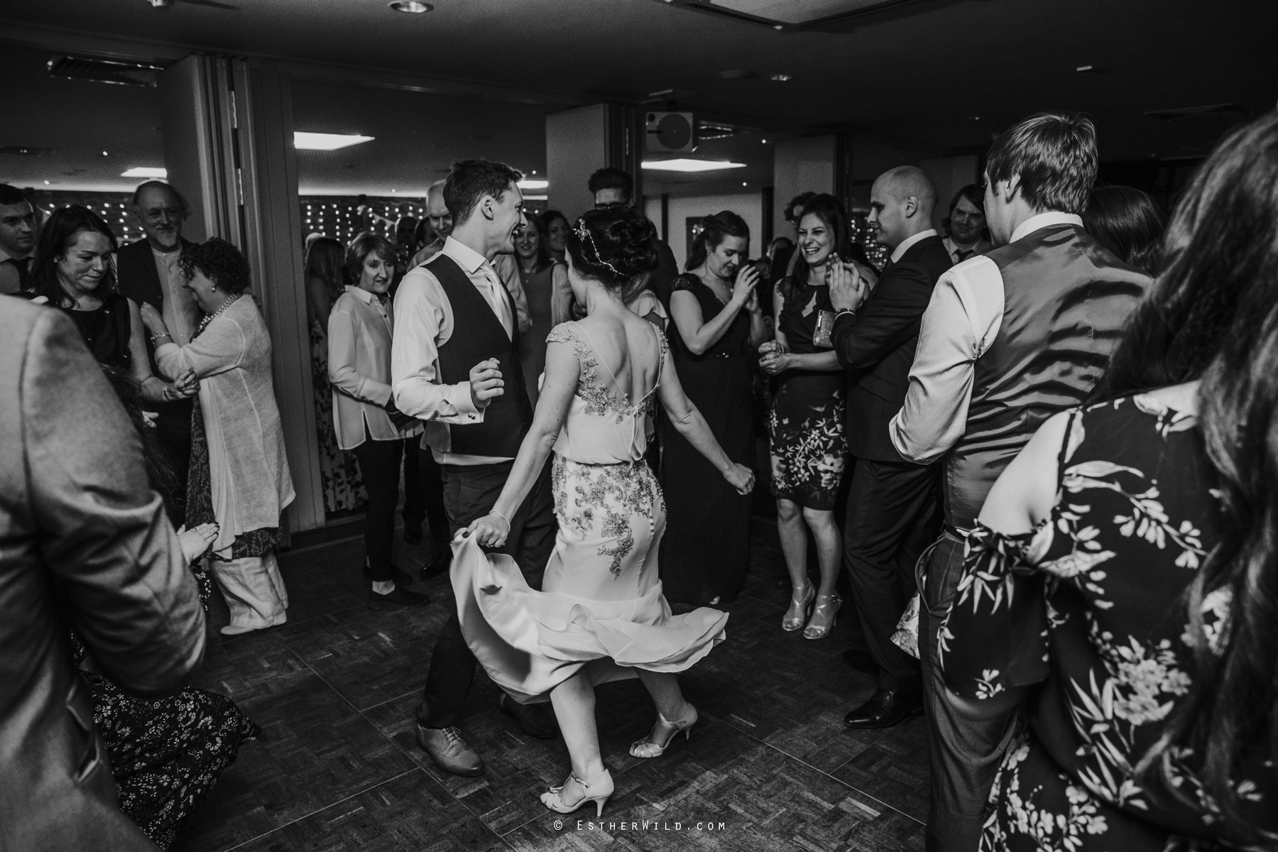 Norfolk_Mead_Hotel_Norwich_Wedding_Esther_Wild_Photographer_Copyright_IMG_3048.jpg