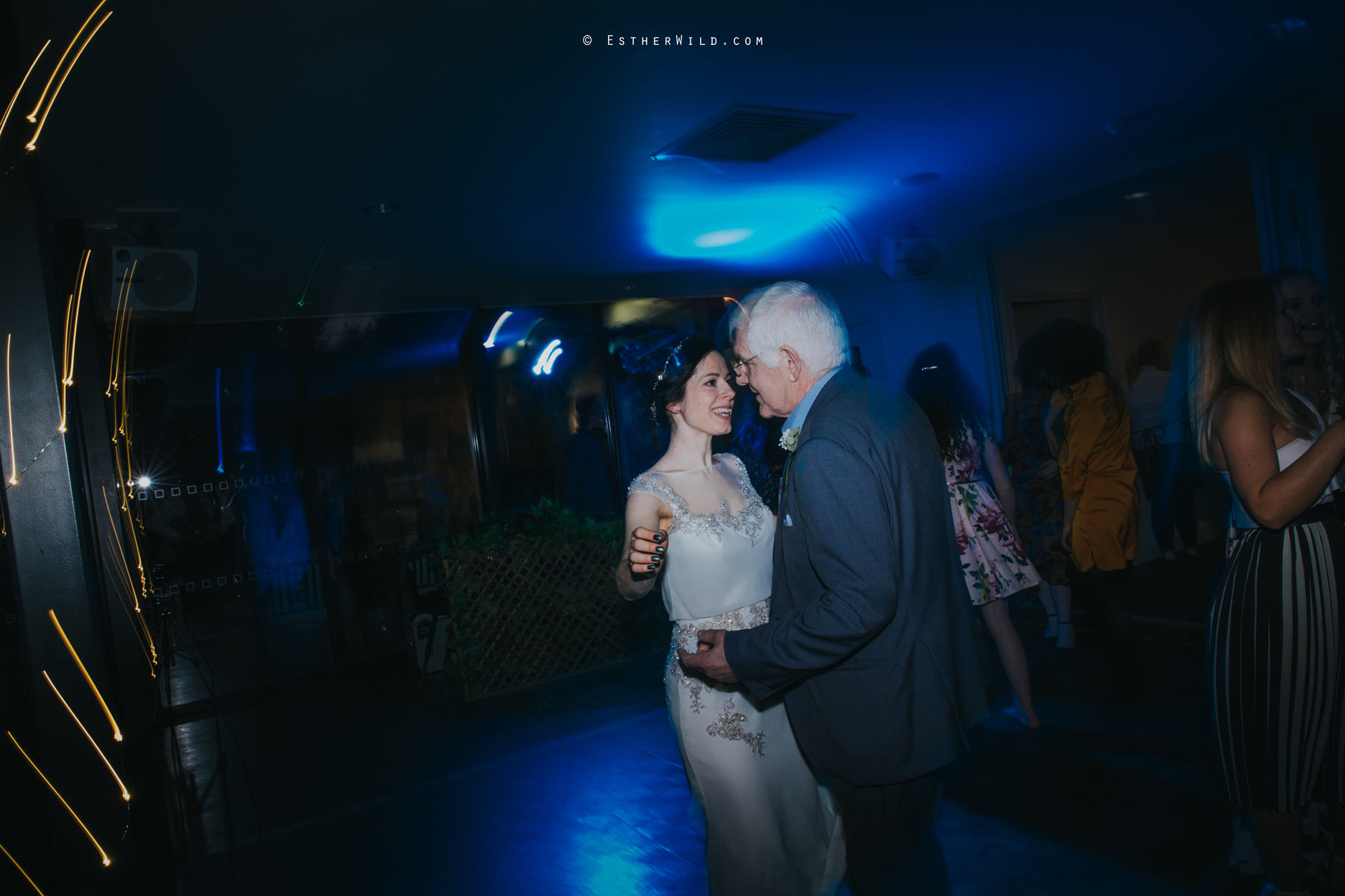 Norfolk_Mead_Hotel_Norwich_Wedding_Esther_Wild_Photographer_Copyright_IMG_3190.jpg