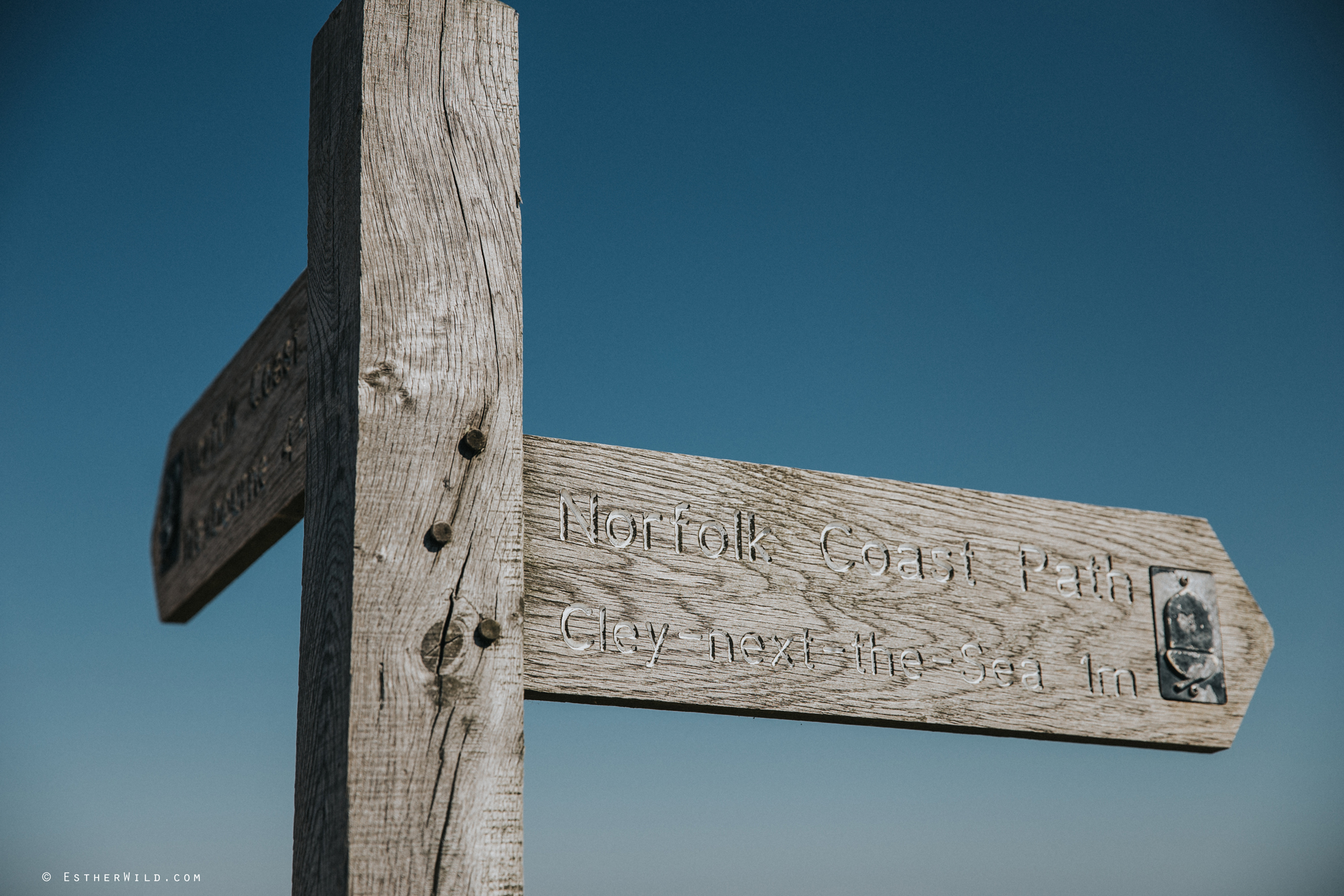 IMG_1407Cley_Barn_Drift_Norfolk_Coast_Wedding_Copyright_Esther_Wild_Photographer_.jpg