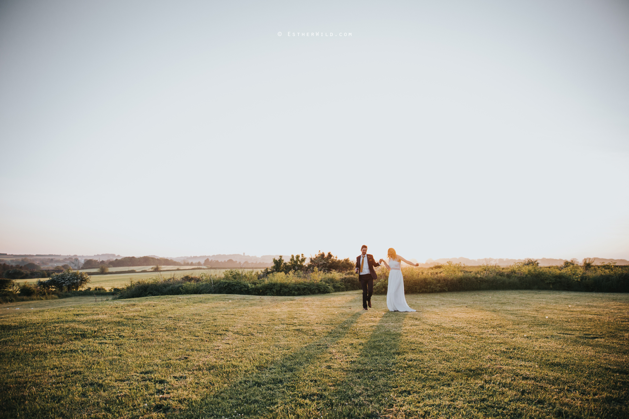 IMG_2817Cley_Barn_Drift_Norfolk_Coast_Wedding_Copyright_Esther_Wild_Photographer_.jpg