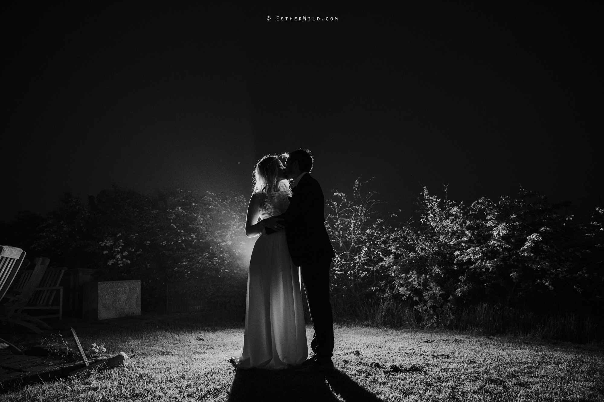 IMG_3299-2Cley_Barn_Drift_Norfolk_Coast_Wedding_Copyright_Esther_Wild_Photographer_.jpg