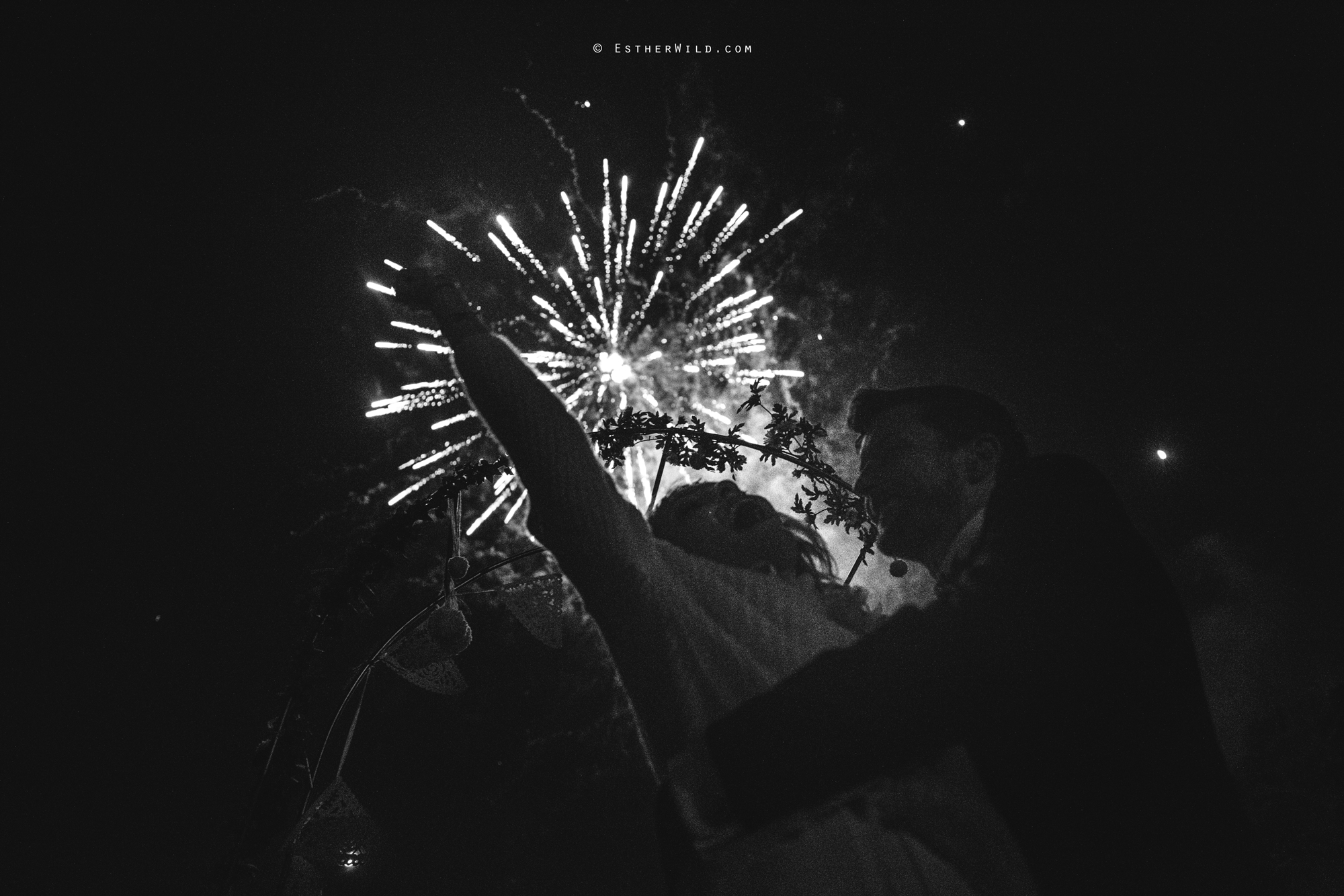 IMG_3547-1Cley_Barn_Drift_Norfolk_Coast_Wedding_Copyright_Esther_Wild_Photographer_.jpg