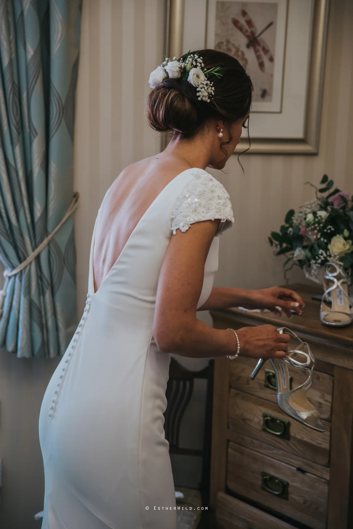 Wootton_Wedding_Copyright_Esther_Wild_Photographer_IMG_0534.jpg