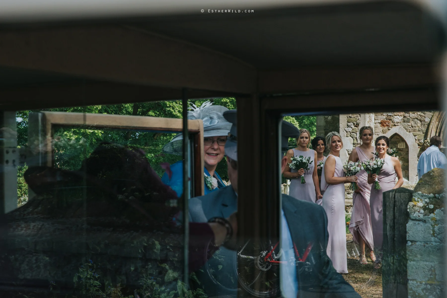 Wootton_Wedding_Copyright_Esther_Wild_Photographer_IMG_0748.jpg