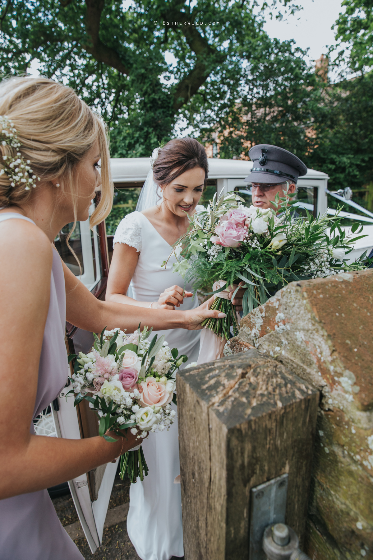 Wootton_Wedding_Copyright_Esther_Wild_Photographer_IMG_0803.jpg