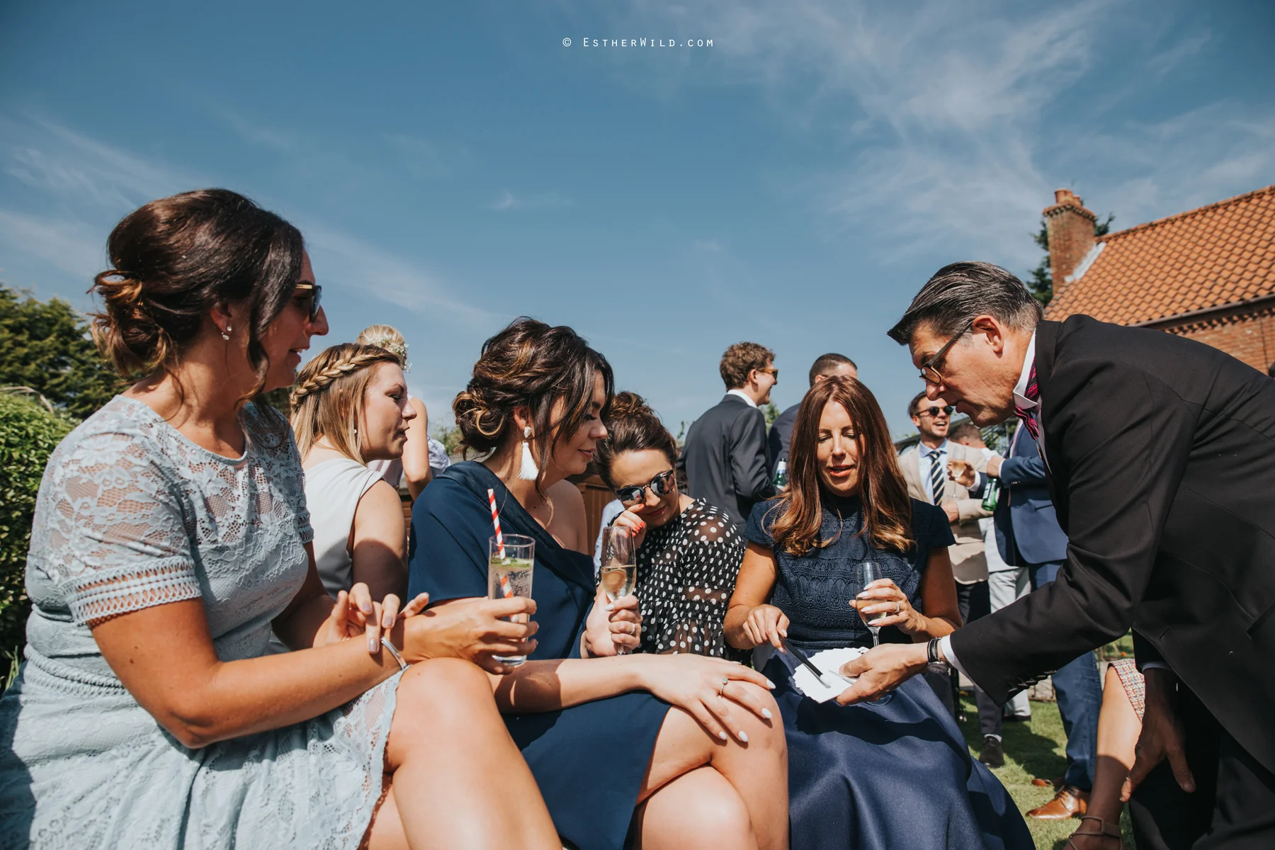 Wootton_Wedding_Copyright_Esther_Wild_Photographer_IMG_1617.jpg