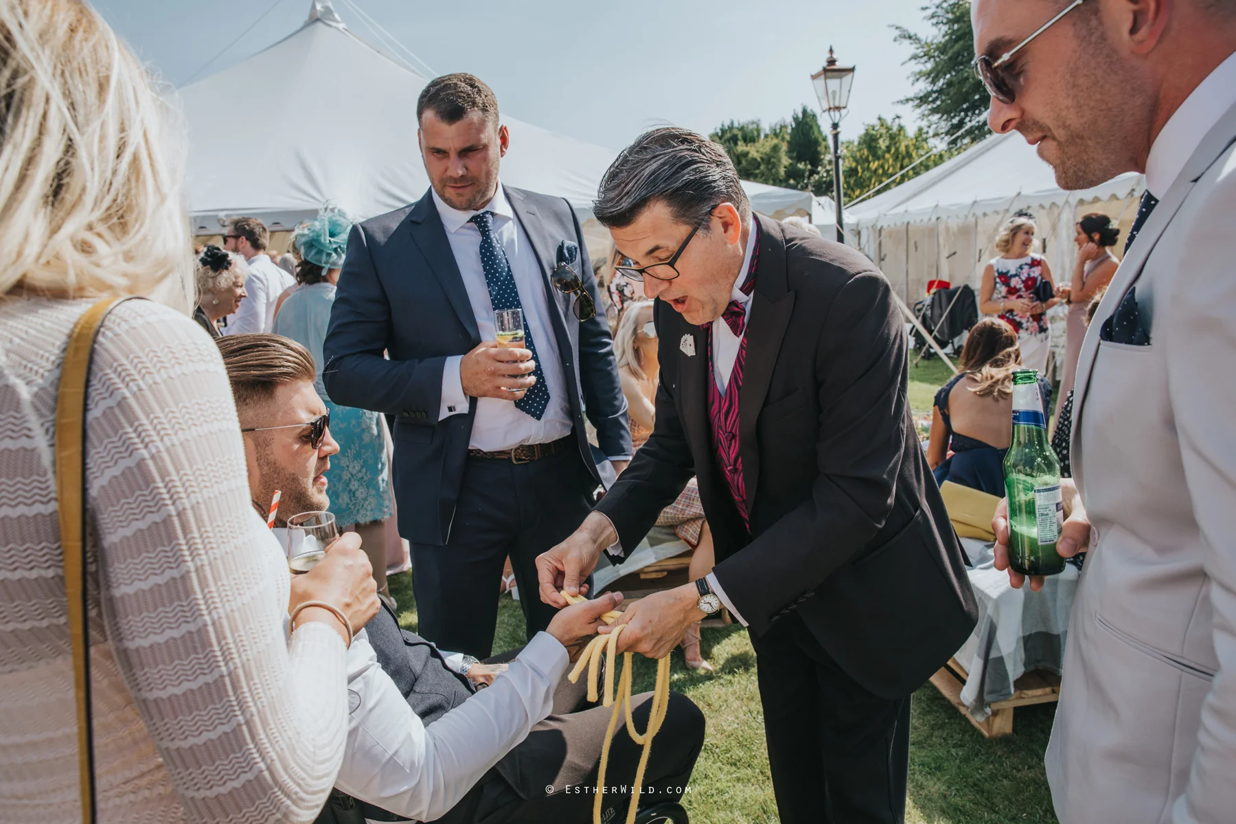 Wootton_Wedding_Copyright_Esther_Wild_Photographer_IMG_1704.jpg