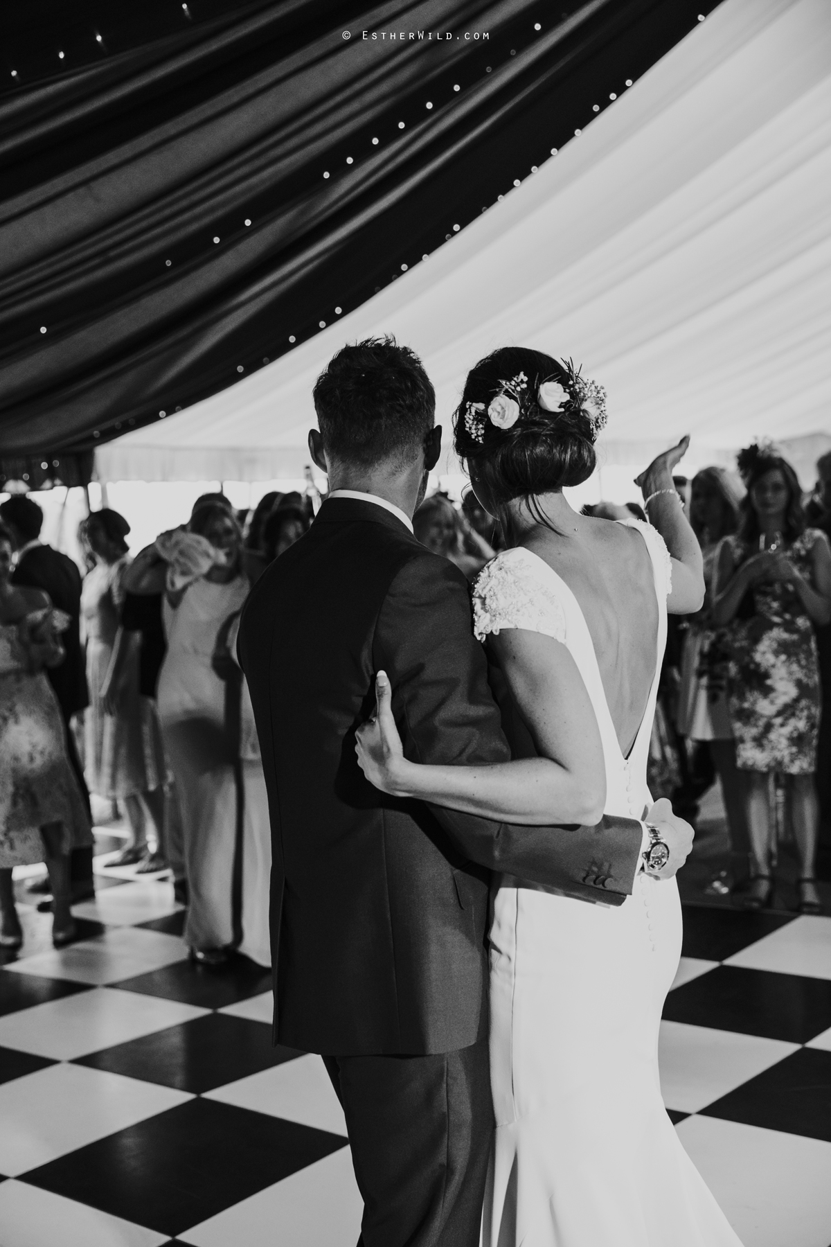 Wootton_Wedding_Copyright_Esther_Wild_Photographer_IMG_3264.jpg