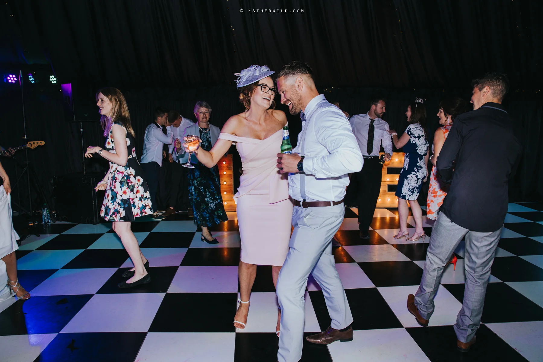 Wootton_Wedding_Copyright_Esther_Wild_Photographer_IMG_3464.jpg