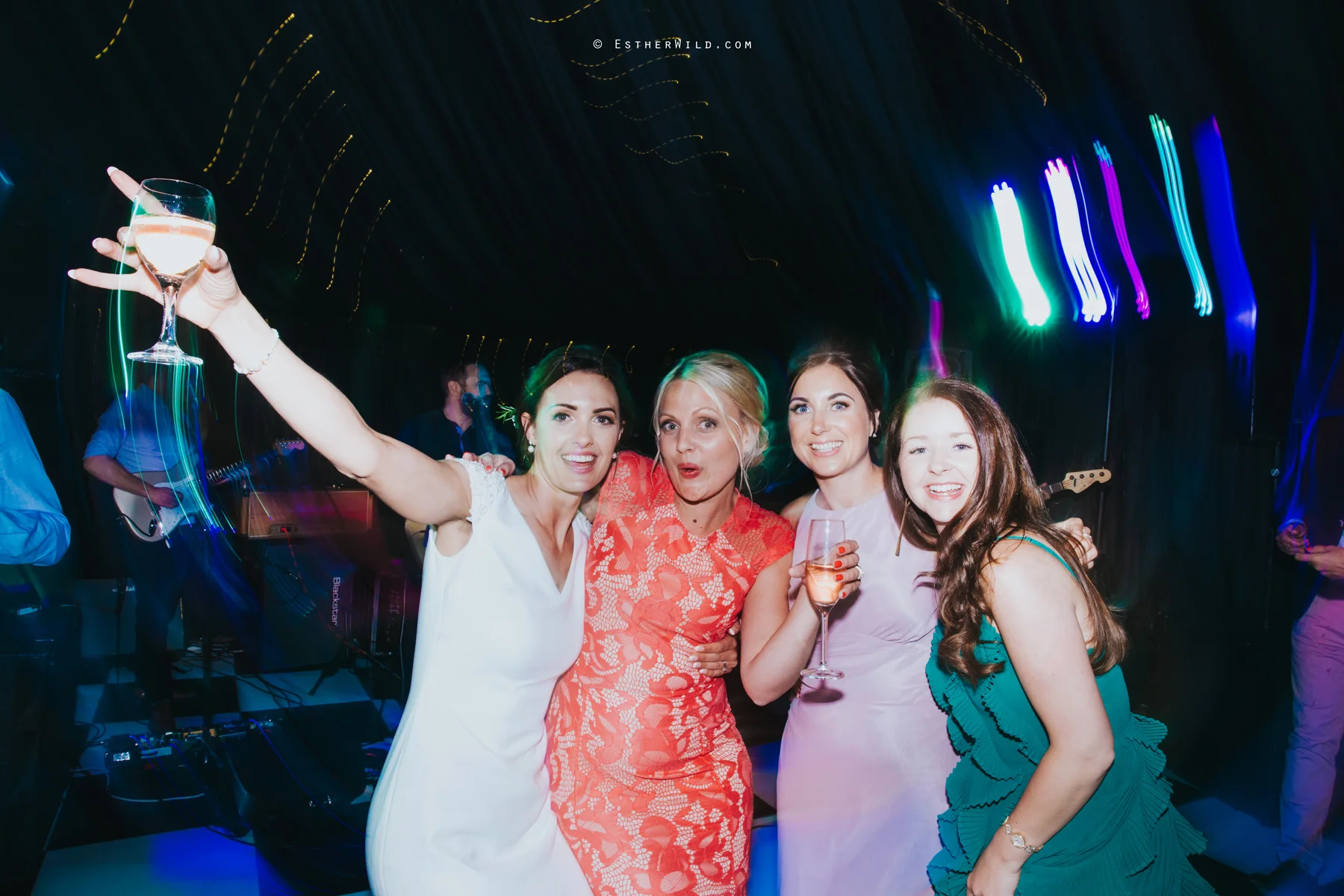 Wootton_Wedding_Copyright_Esther_Wild_Photographer_IMG_3332.jpg