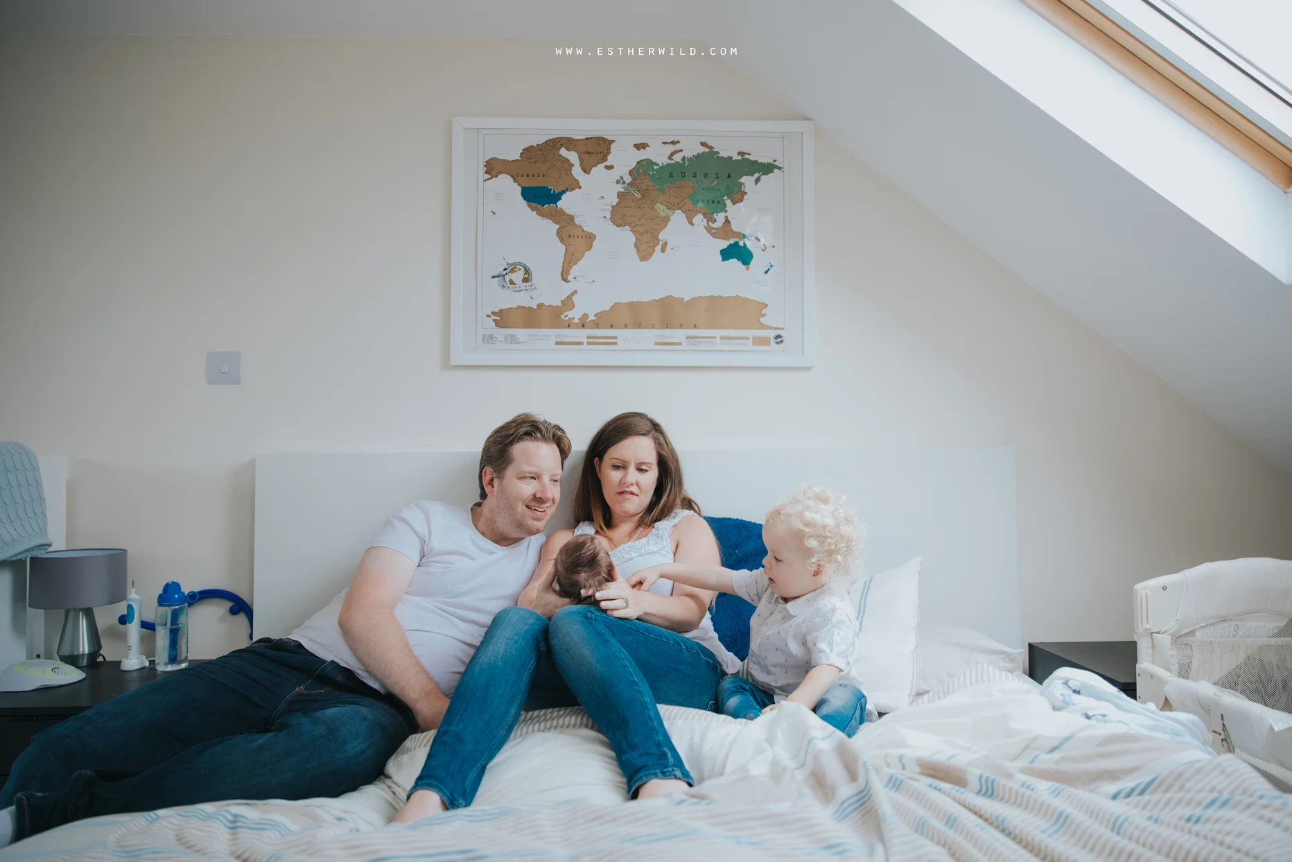 Newborn_Family_Photographer_London_Home_Lifestyle_Norfolk_3R8A3804.jpg