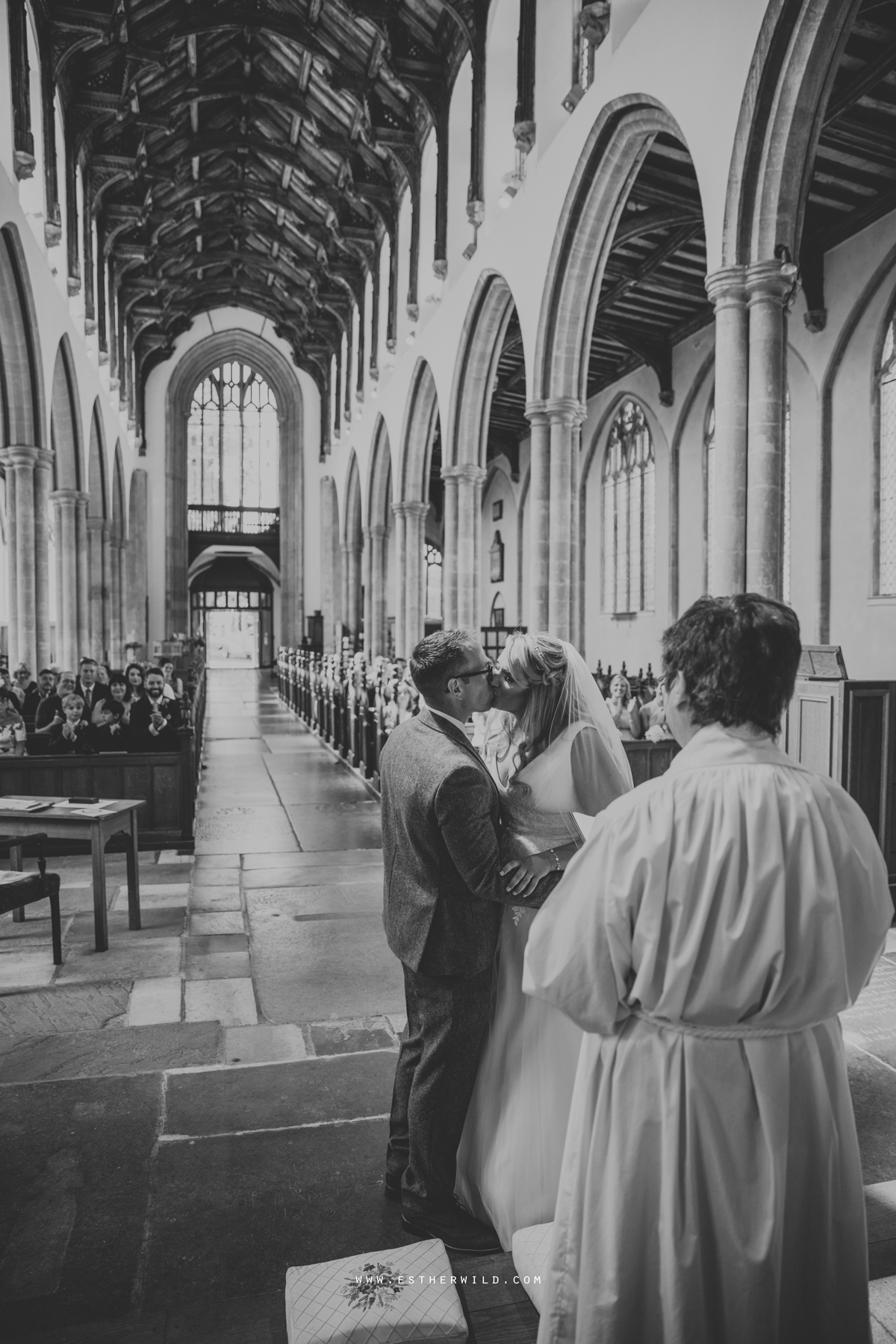 Swaffham_Wedding_Castle_Acre_Norfolk_Esther_Wild_Photographer_Wedding_Photography_3R8A0853-2.jpg