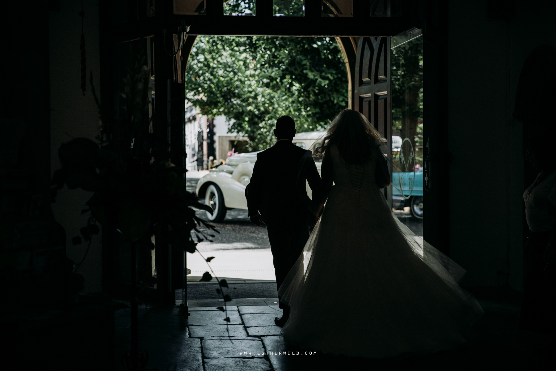 Swaffham_Wedding_Castle_Acre_Norfolk_Esther_Wild_Photographer_Wedding_Photography_3R8A0944.jpg