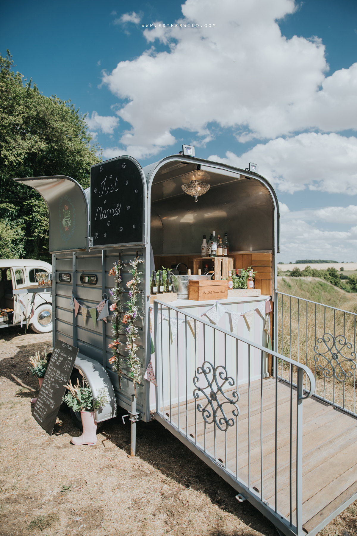 Swaffham_Wedding_Castle_Acre_Norfolk_Esther_Wild_Photographer_Wedding_Photography_3R8A1254.jpg