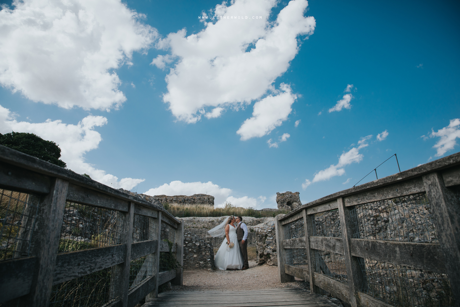 Swaffham_Wedding_Castle_Acre_Norfolk_Esther_Wild_Photographer_Wedding_Photography_3R8A1389.jpg