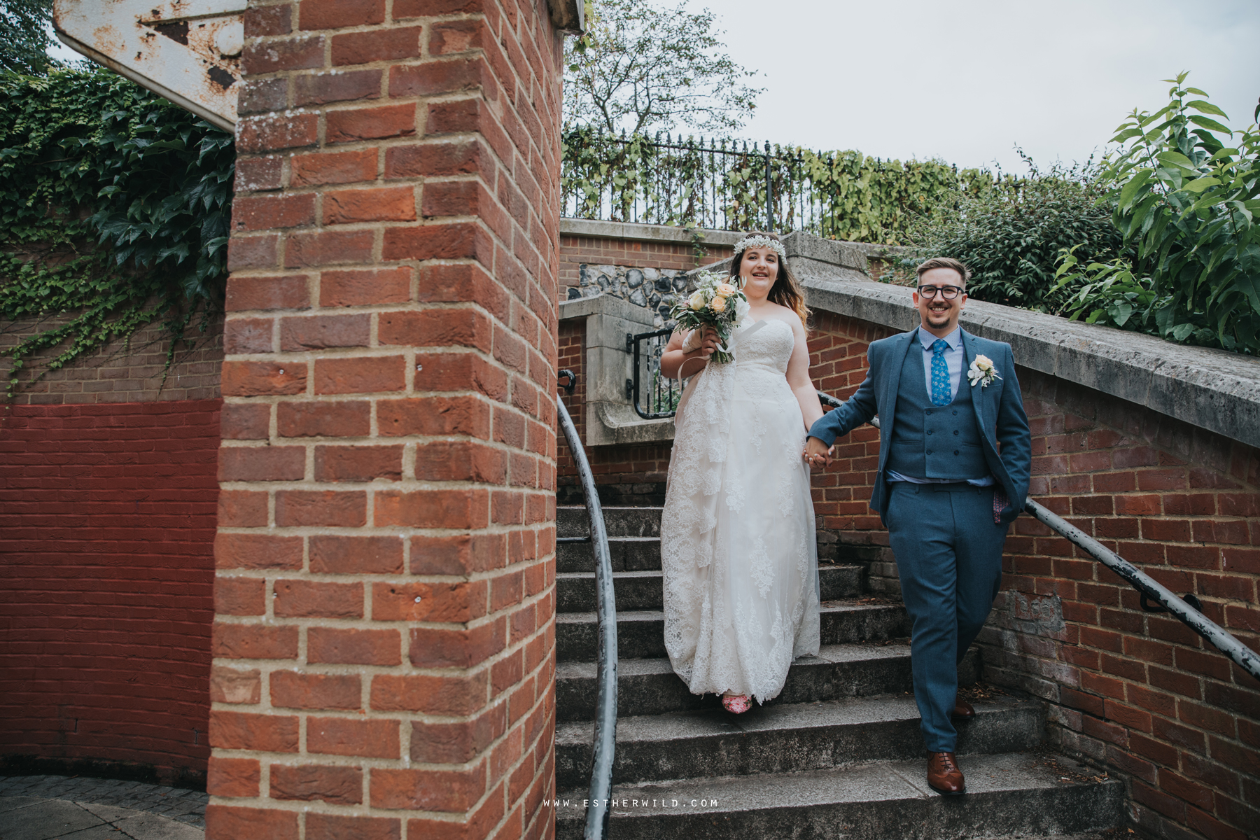Norwich_Castle_Arcade_Grosvenor_Chip_Birdcage_Cathedral_Cloisters_Refectory_Wedding_Photography_Esther_Wild_Photographer_Norfolk_Kings_Lynn_3R8A1236.jpg