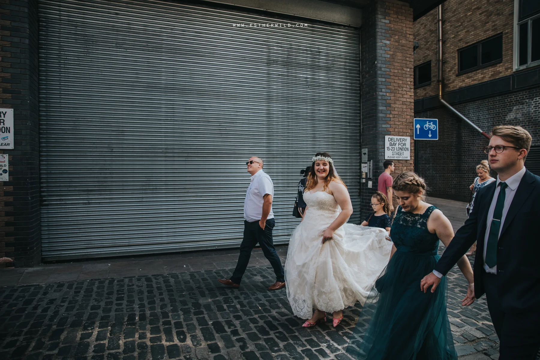 Norwich_Castle_Arcade_Grosvenor_Chip_Birdcage_Cathedral_Cloisters_Refectory_Wedding_Photography_Esther_Wild_Photographer_Norfolk_Kings_Lynn_3R8A1743.jpg