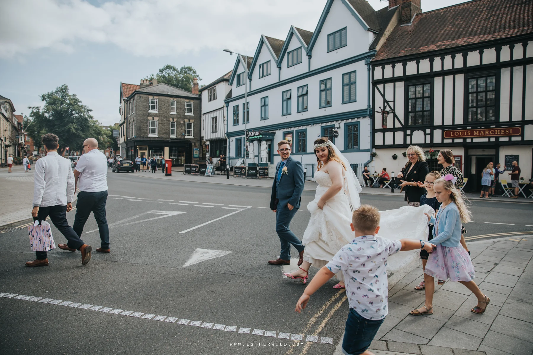 Norwich_Castle_Arcade_Grosvenor_Chip_Birdcage_Cathedral_Cloisters_Refectory_Wedding_Photography_Esther_Wild_Photographer_Norfolk_Kings_Lynn_3R8A1813.jpg