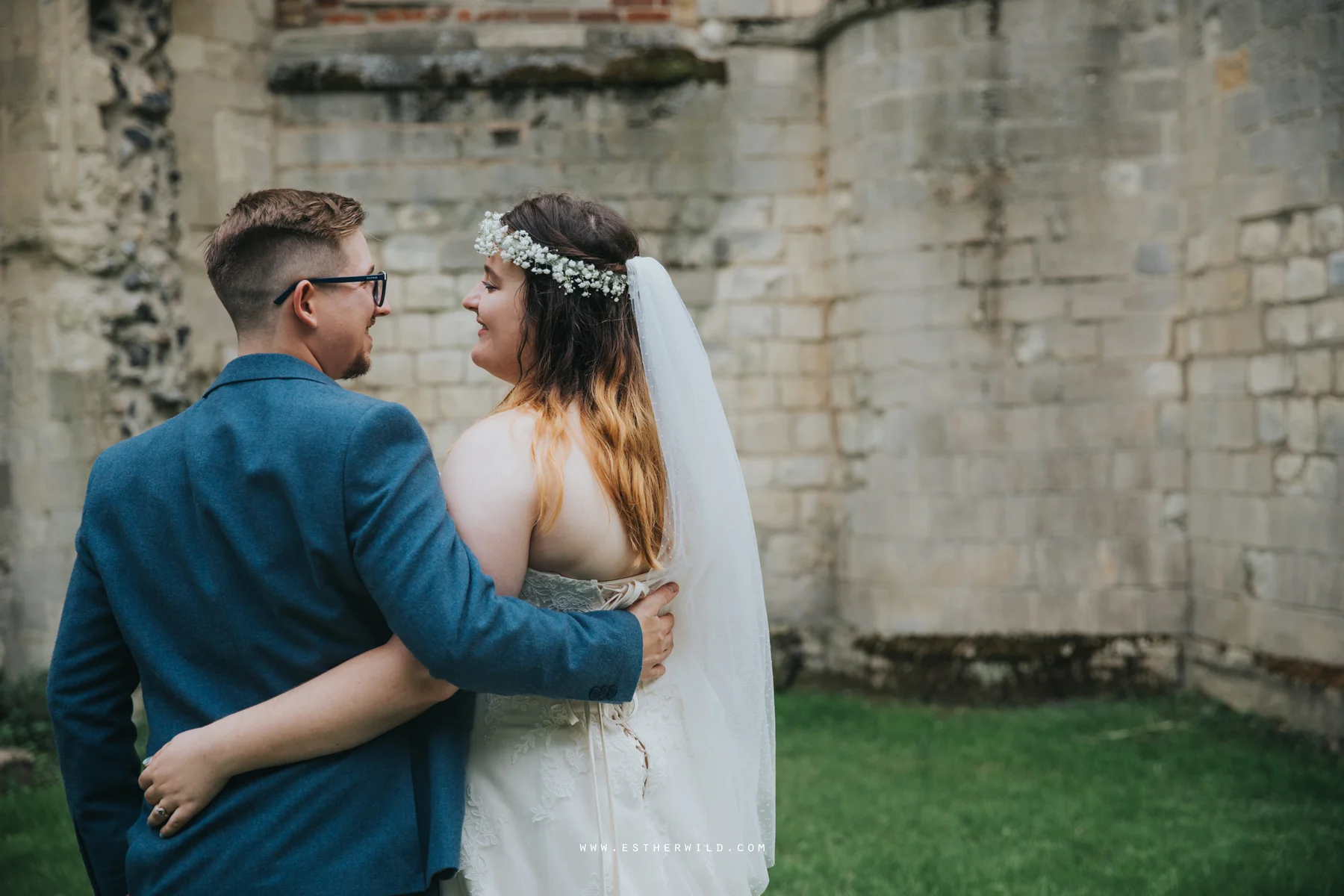 Norwich_Castle_Arcade_Grosvenor_Chip_Birdcage_Cathedral_Cloisters_Refectory_Wedding_Photography_Esther_Wild_Photographer_Norfolk_Kings_Lynn_3R8A1910.jpg