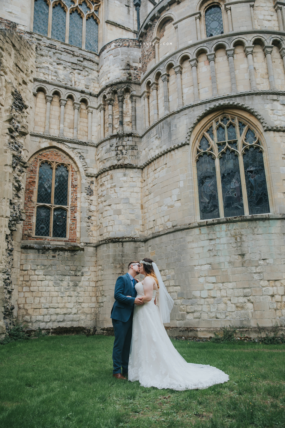 Norwich_Castle_Arcade_Grosvenor_Chip_Birdcage_Cathedral_Cloisters_Refectory_Wedding_Photography_Esther_Wild_Photographer_Norfolk_Kings_Lynn_3R8A1899.jpg