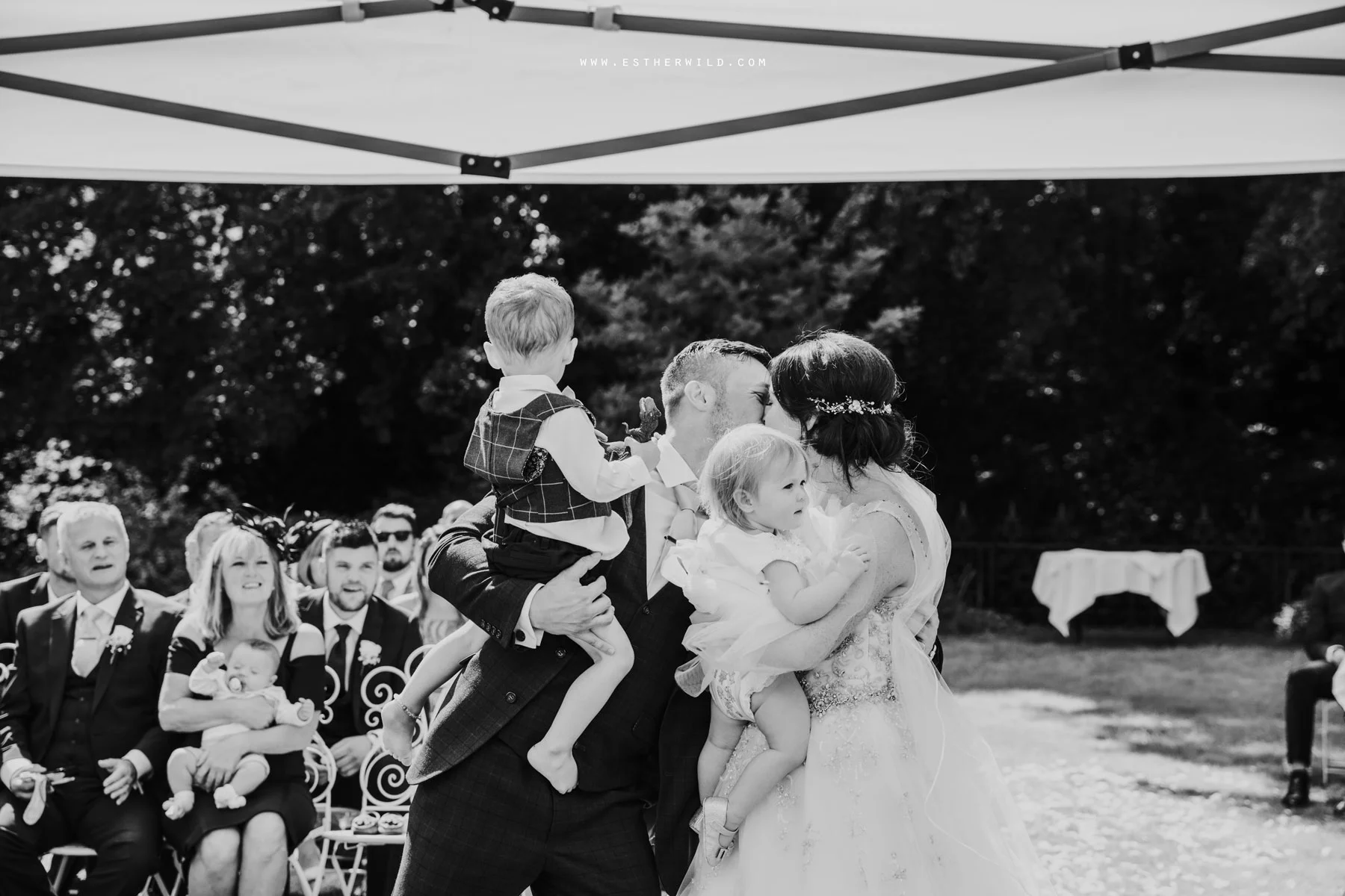 Lynford_Hall_Wedding_Thetford_Mundford_Esther_Wild_Photographer_IMG_1365-2.jpg