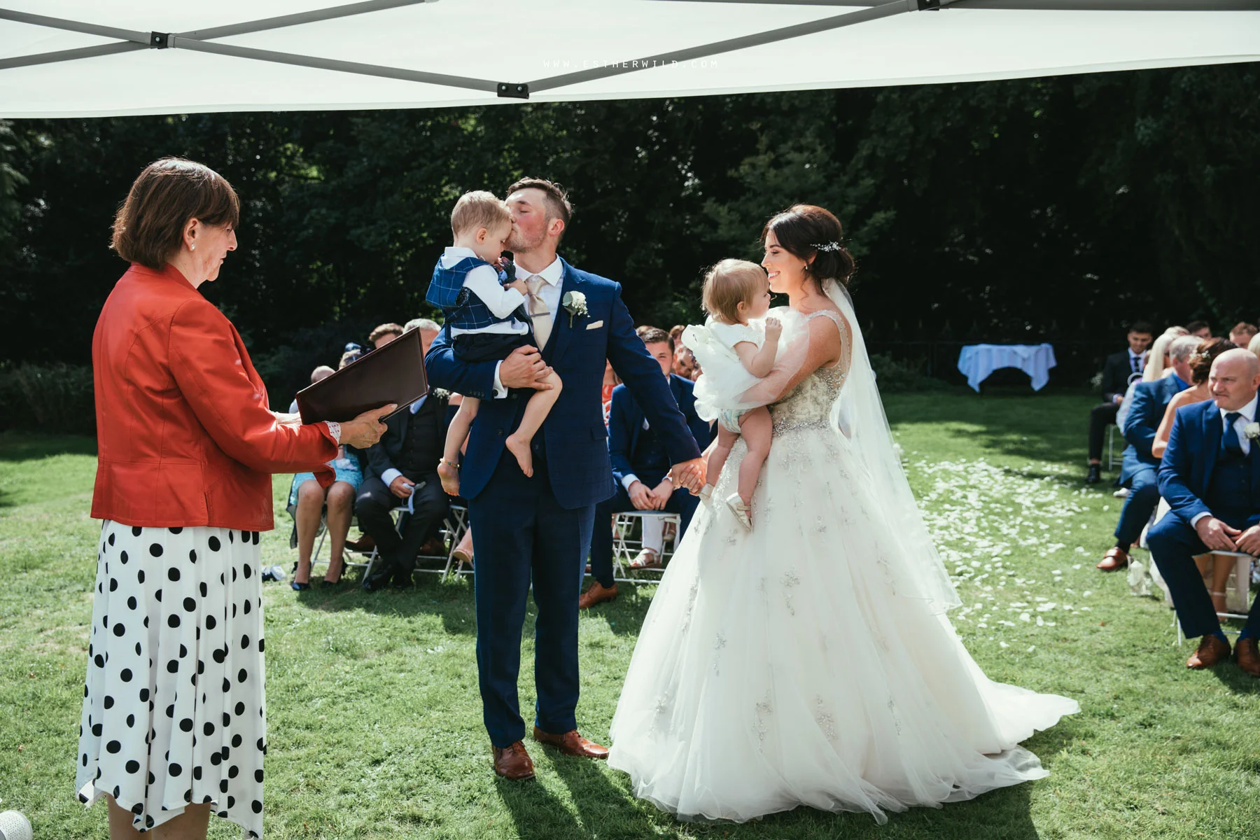 Lynford_Hall_Wedding_Thetford_Mundford_Esther_Wild_Photographer_IMG_1360.jpg
