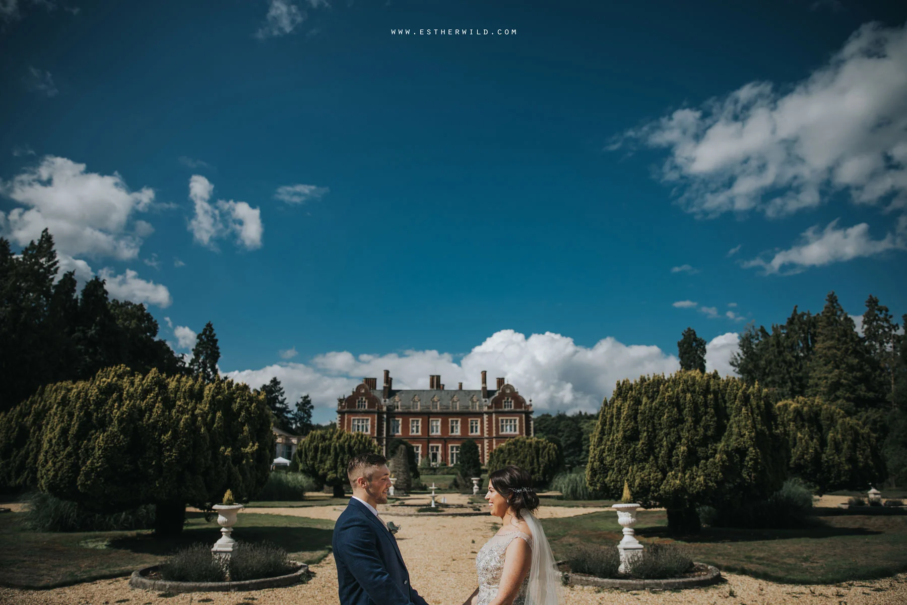 Lynford_Hall_Wedding_Thetford_Mundford_Esther_Wild_Photographer_IMG_1728.jpg