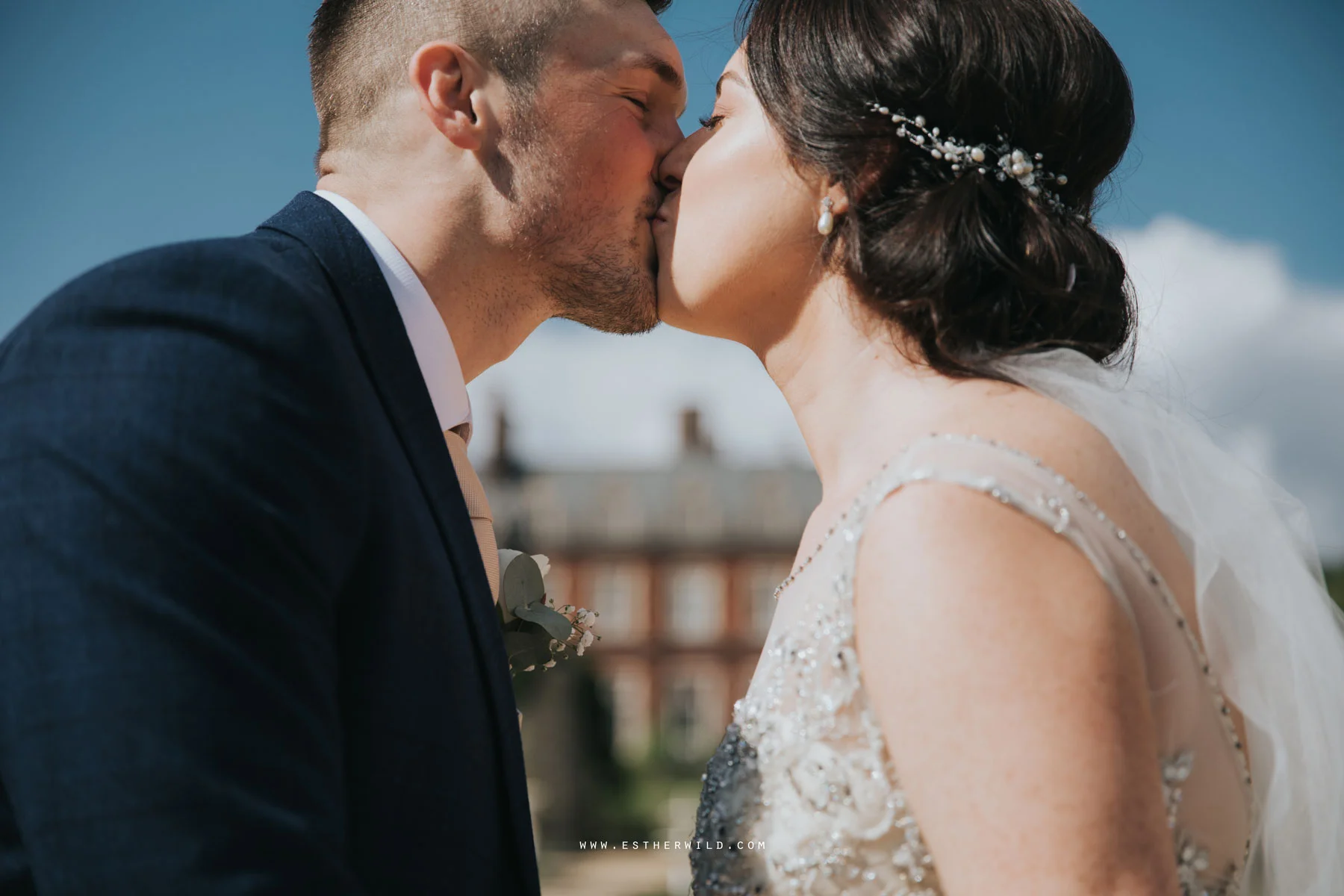 Lynford_Hall_Wedding_Thetford_Mundford_Esther_Wild_Photographer_IMG_1736.jpg