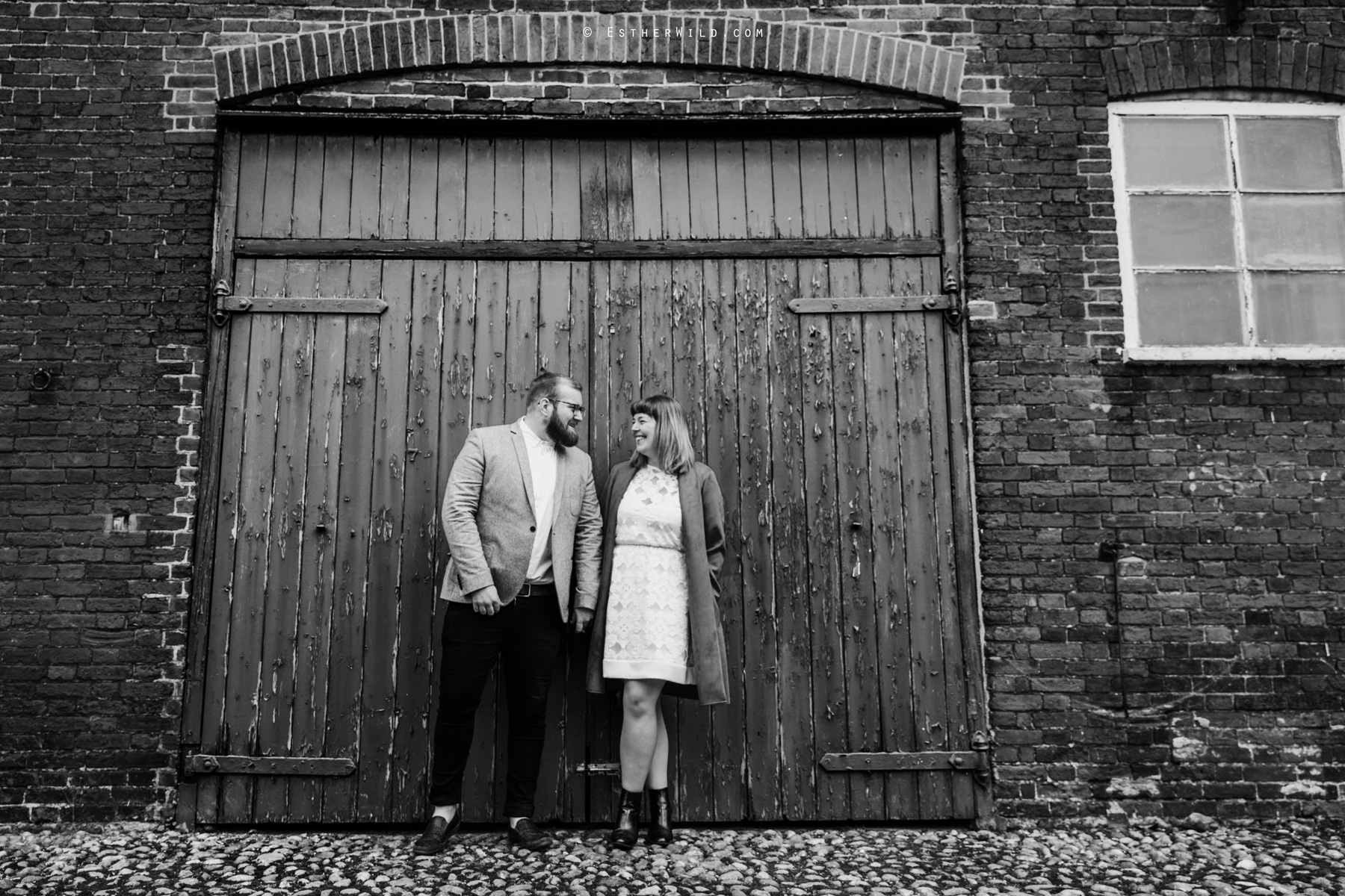 Norwich_Cathedral_Photo_Session_Engagement_Love_Pre-Wedding_IMG_3343-1.jpg