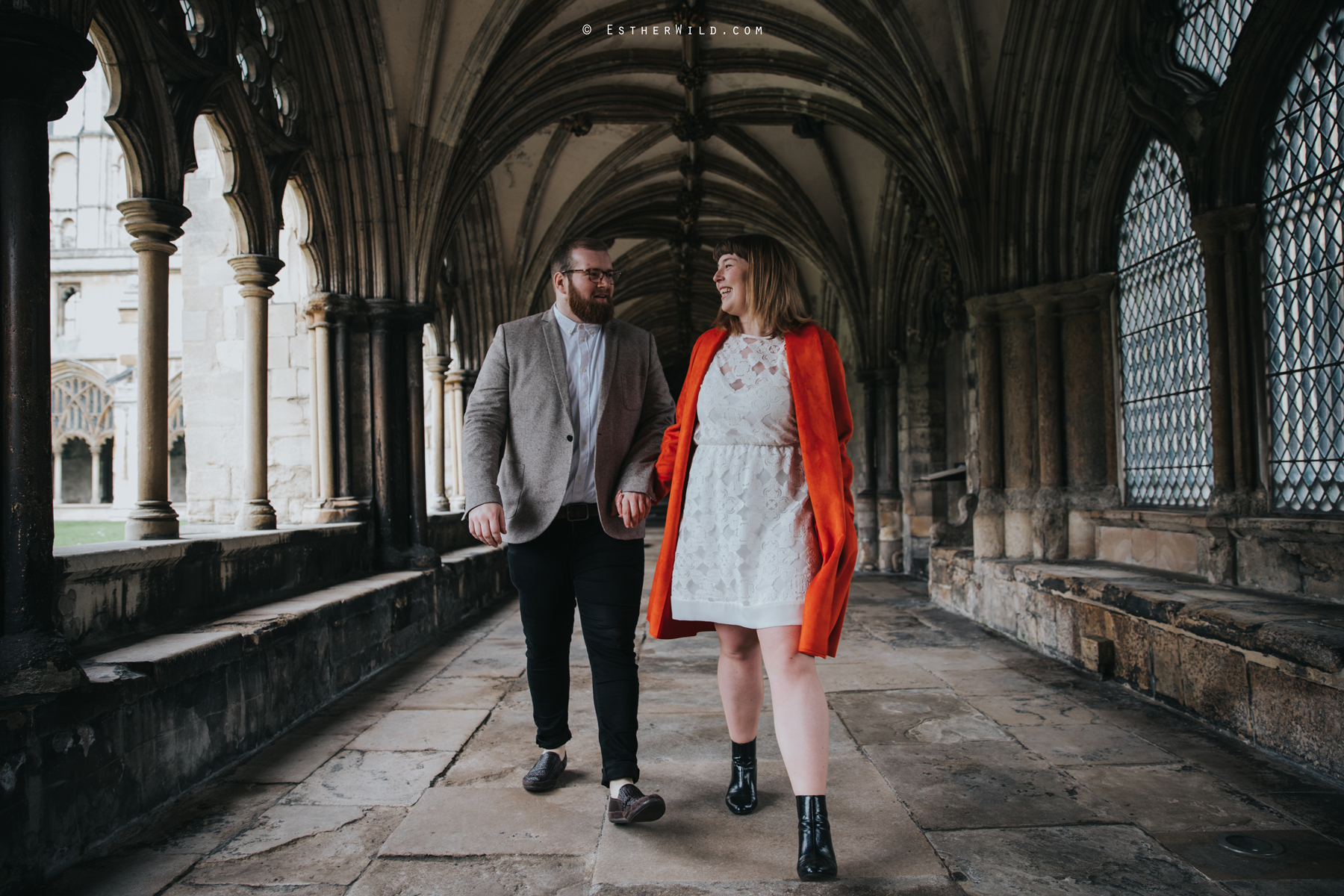 Norwich_Cathedral_Photo_Session_Engagement_Love_Pre-Wedding_IMG_3484.jpg