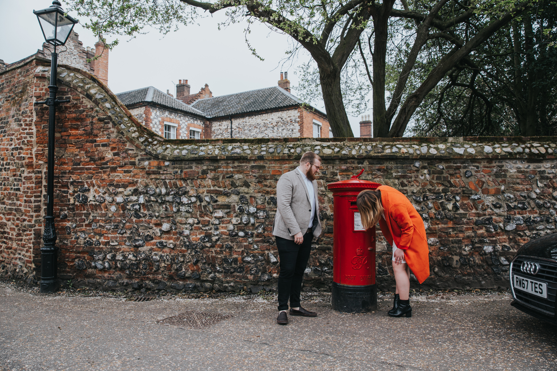 Norwich_Cathedral_Photo_Session_Engagement_Love_Pre-Wedding_IMG_3496.jpg