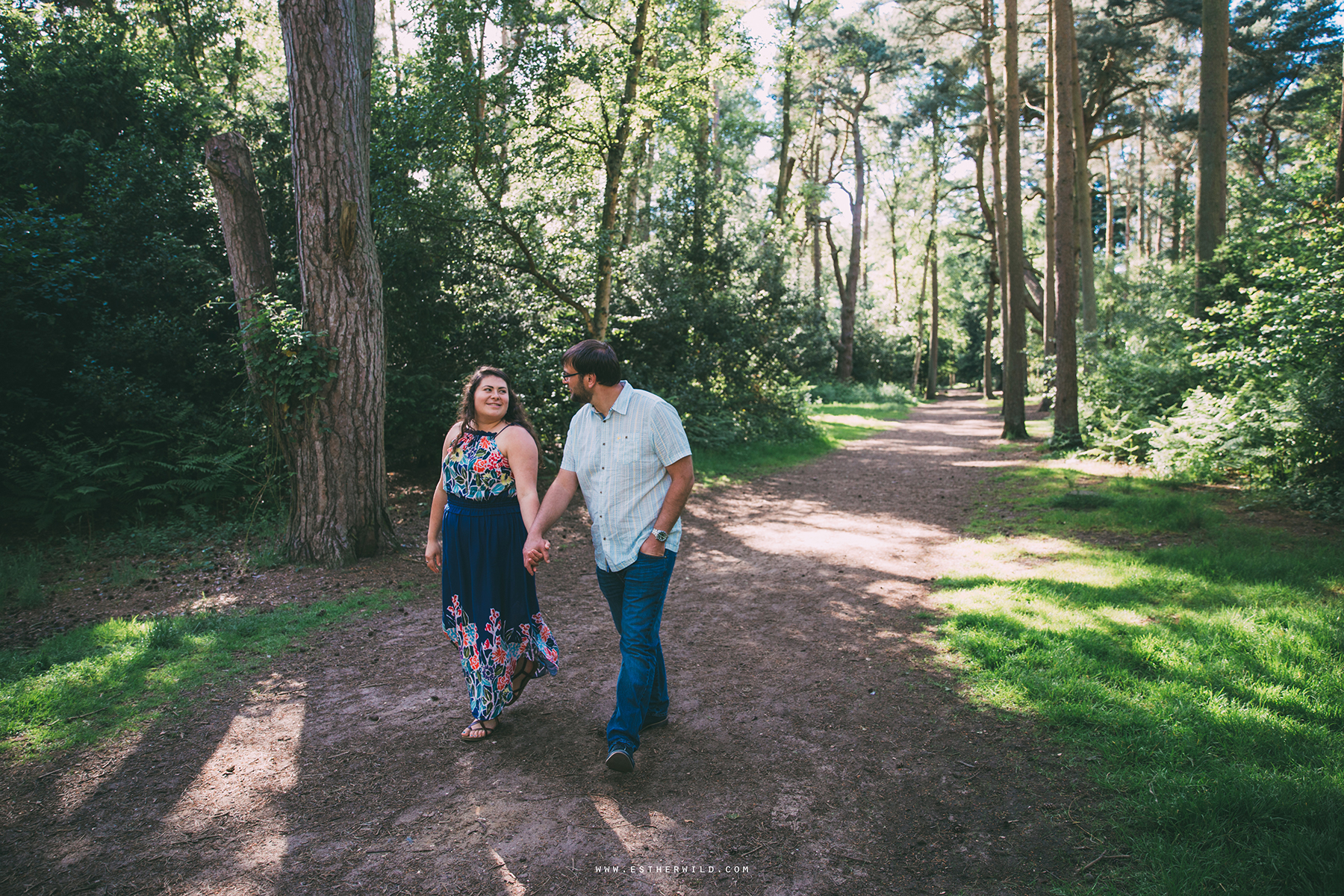 Sandringham_Woodland_Photo_Session_Engagement_Love_Pre-Wedding_IMG_2656.jpg