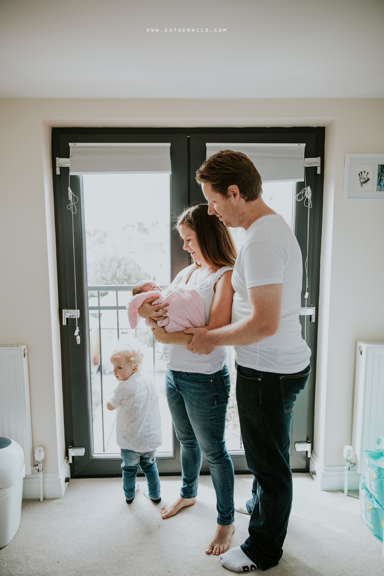 Newborn_Family_Photographer_London_Home_Lifestyle_Norfolk_3R8A3517.jpg