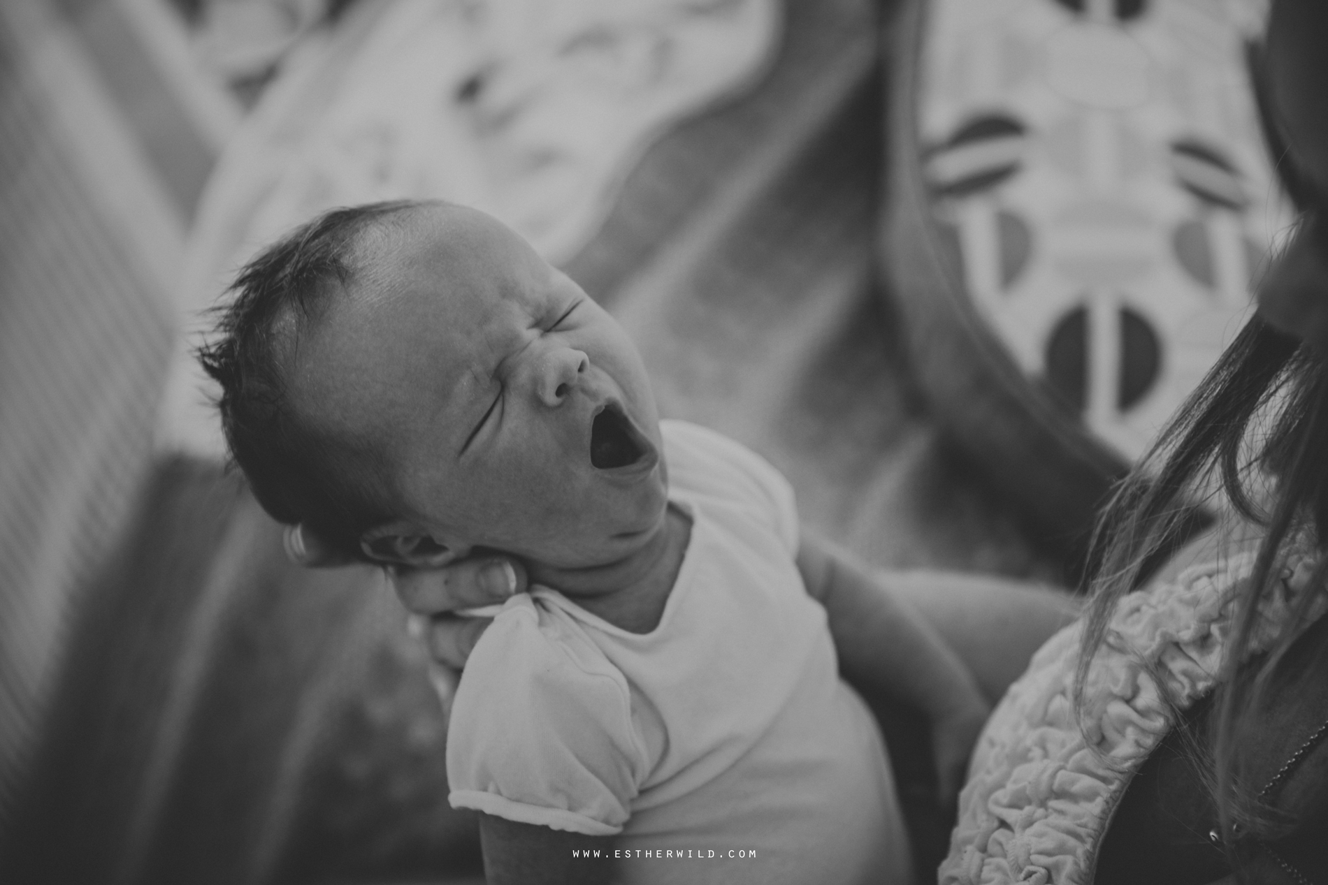 Newborn_Family_Photographer_London_Home_Lifestyle_Norfolk_3R8A3474-2.jpg