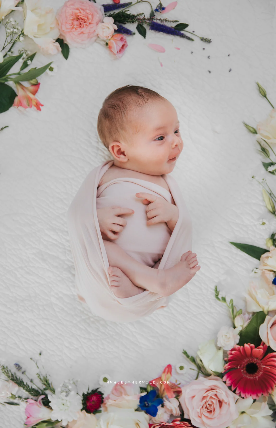 Newborn_Family_Photographer_Home_Norfolk_Newborn_Family_Photographer_Home_Norfolk_3R8A3719.jpg