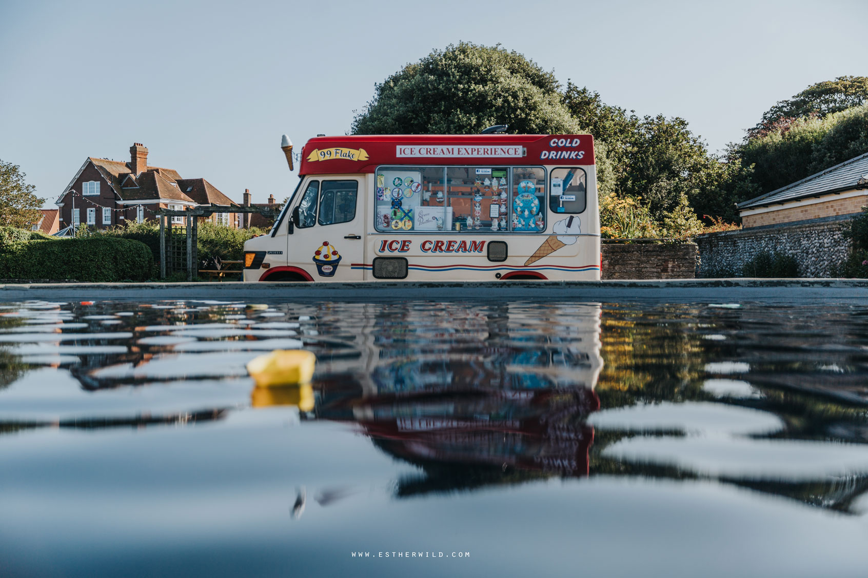 Cromer_Wedding_Beach_Outdoor_Ceremony_Norfolk_North_Lodge_Registry_Office_Rocket_House_Cafe_Cromer_Pier_IMG_4231_IMGL8193.jpg