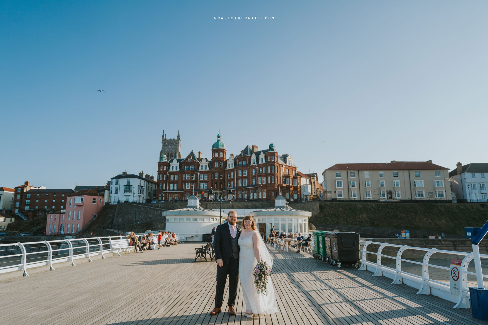 Cromer_Wedding_Beach_Outdoor_Ceremony_Norfolk_North_Lodge_Registry_Office_Rocket_House_Cafe_Cromer_Pier_IMG_4655_IMGL8399.jpg