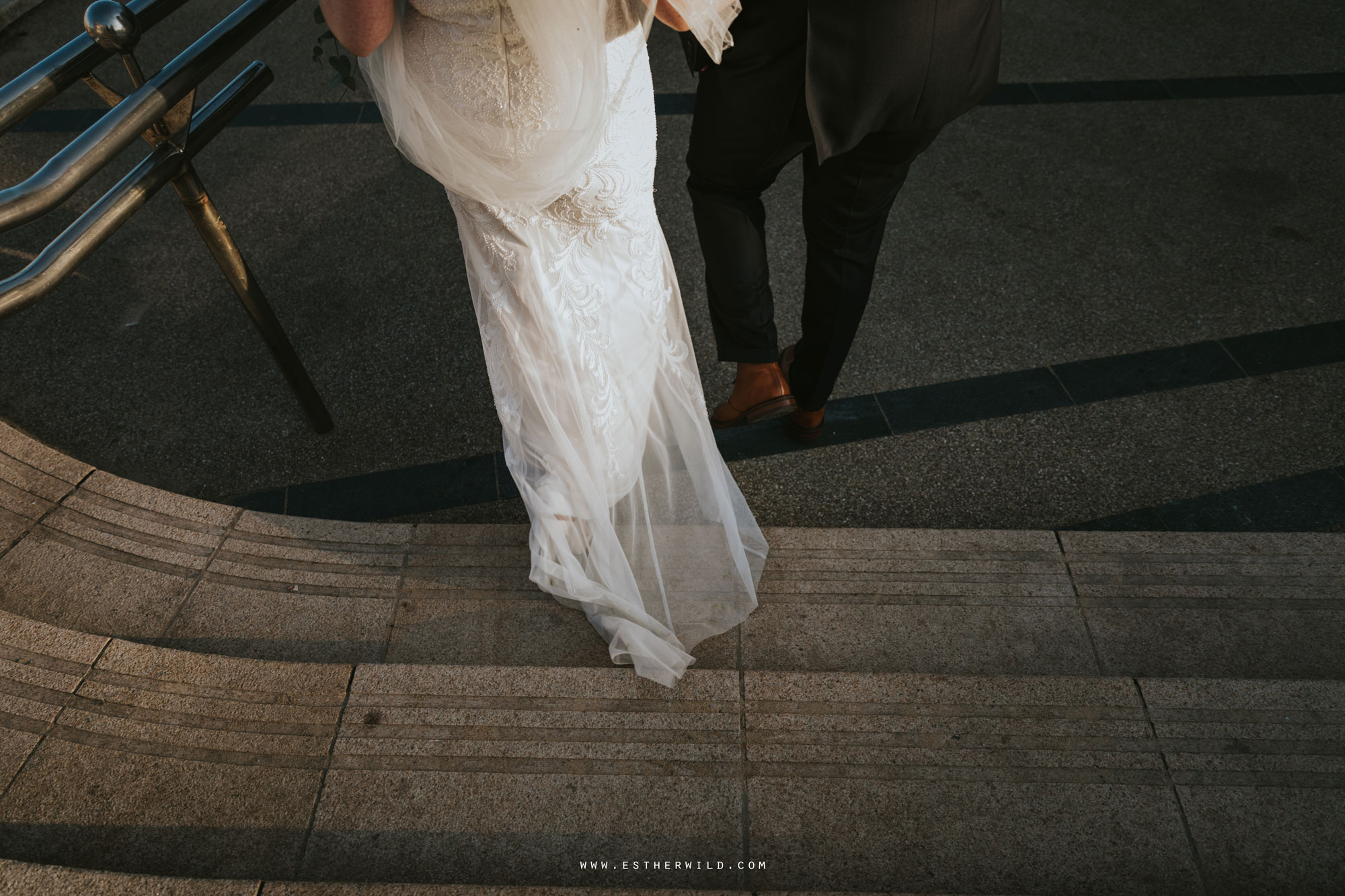 Cromer_Wedding_Beach_Outdoor_Ceremony_Norfolk_North_Lodge_Registry_Office_Rocket_House_Cafe_Cromer_Pier_IMG_4701.jpg