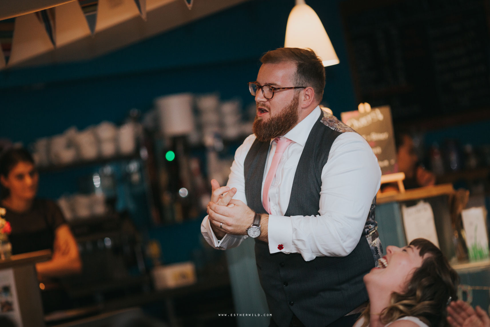 Cromer_Wedding_Beach_Outdoor_Ceremony_Norfolk_North_Lodge_Registry_Office_Rocket_House_Cafe_Cromer_Pier_IMG_5308_IMGL8661.jpg