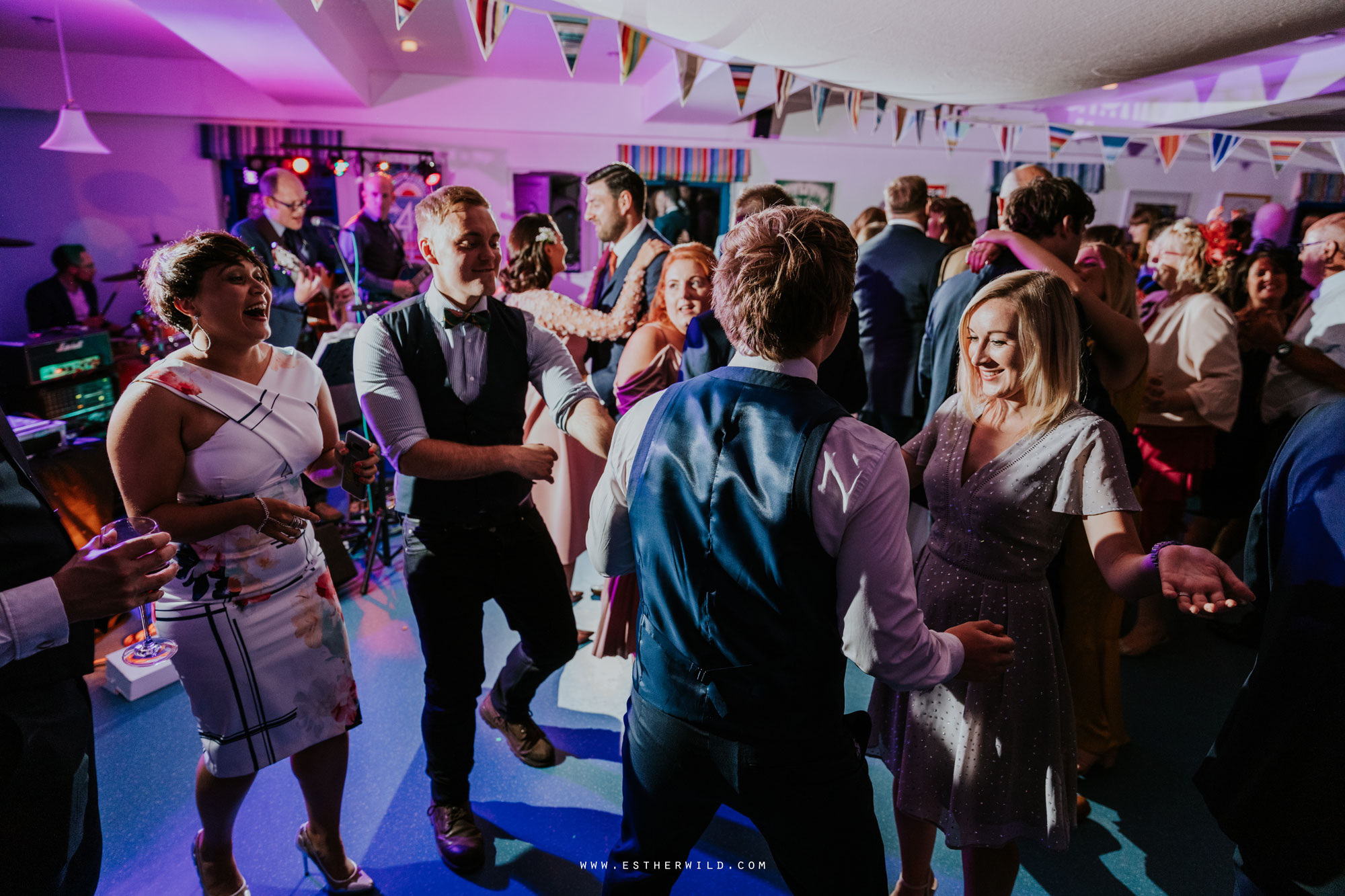 Cromer_Wedding_Beach_Outdoor_Ceremony_Norfolk_North_Lodge_Registry_Office_Rocket_House_Cafe_Cromer_Pier_IMG_5547.jpg