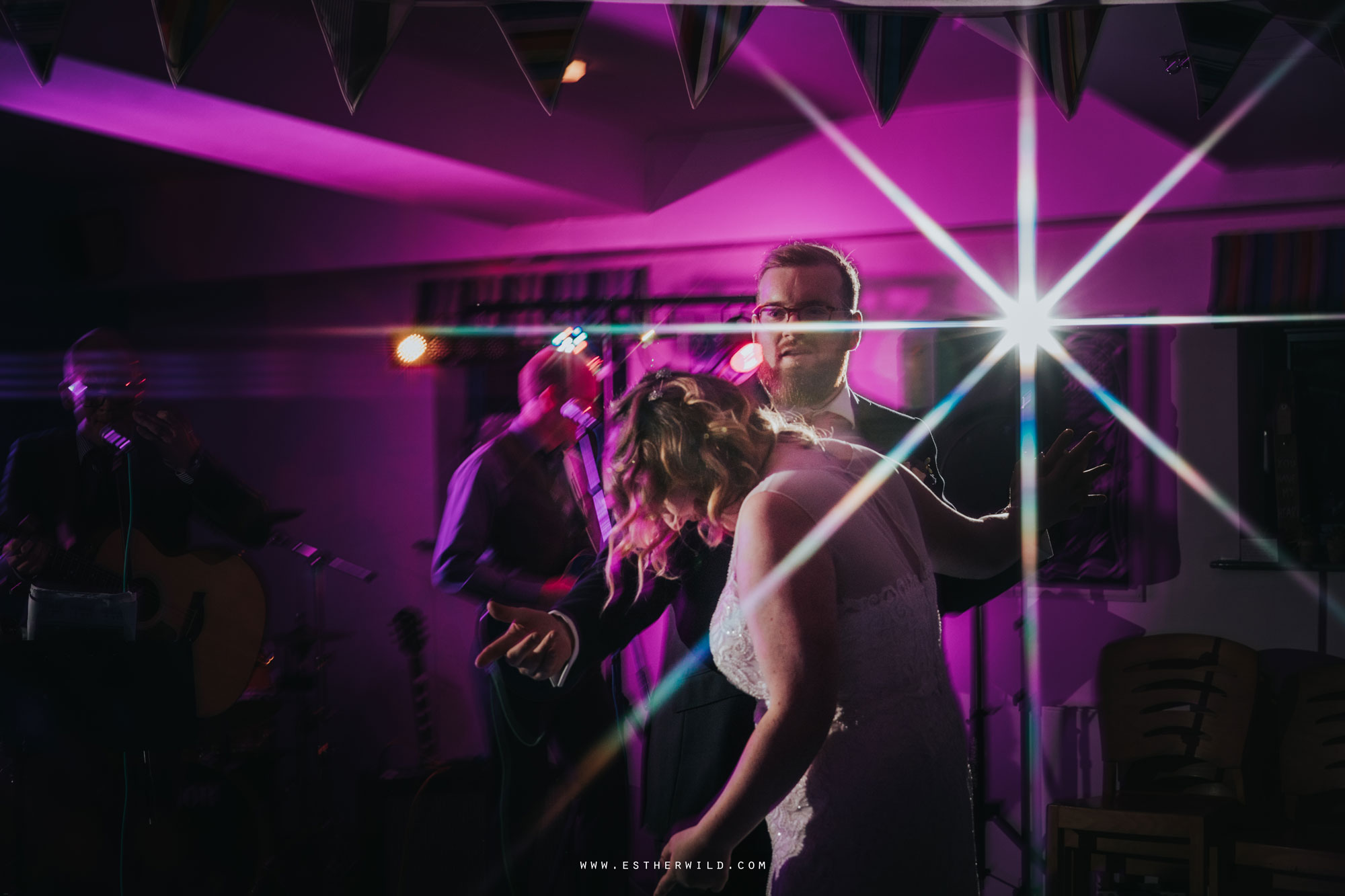 Cromer_Wedding_Beach_Outdoor_Ceremony_Norfolk_North_Lodge_Registry_Office_Rocket_House_Cafe_Cromer_Pier_IMG_5514.jpg