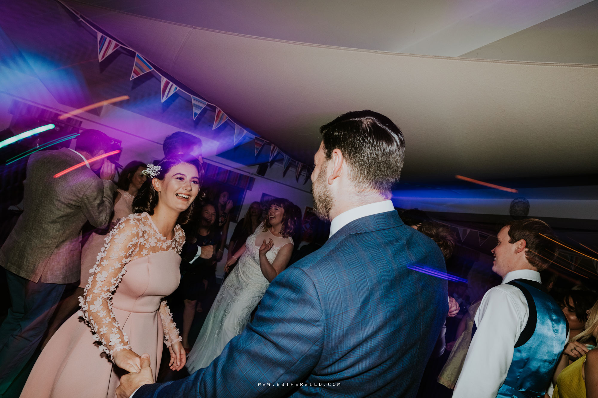 Cromer_Wedding_Beach_Outdoor_Ceremony_Norfolk_North_Lodge_Registry_Office_Rocket_House_Cafe_Cromer_Pier_IMG_5640.jpg